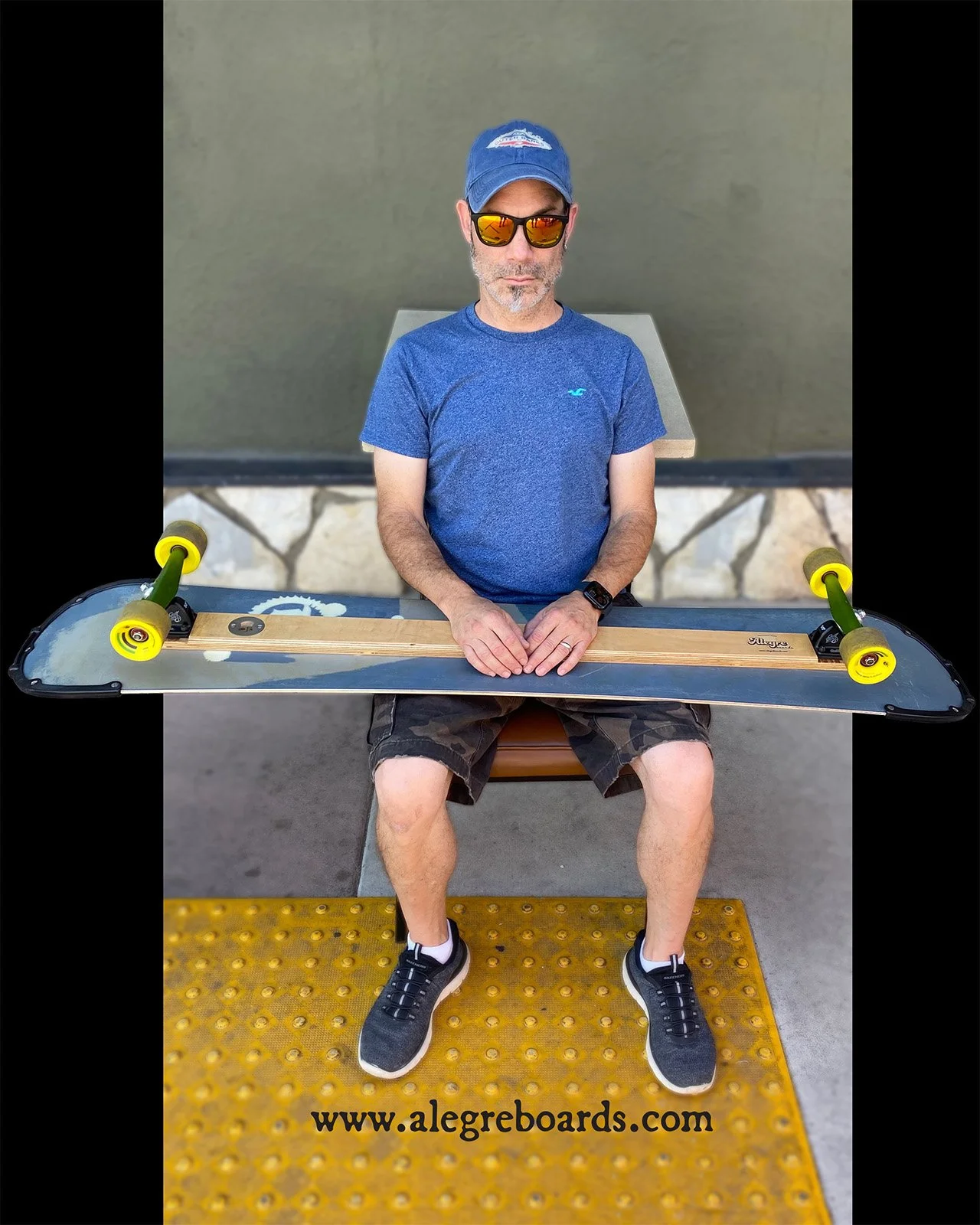 Me_WideBoard_IMG_7733_D_BlackBG.jpg