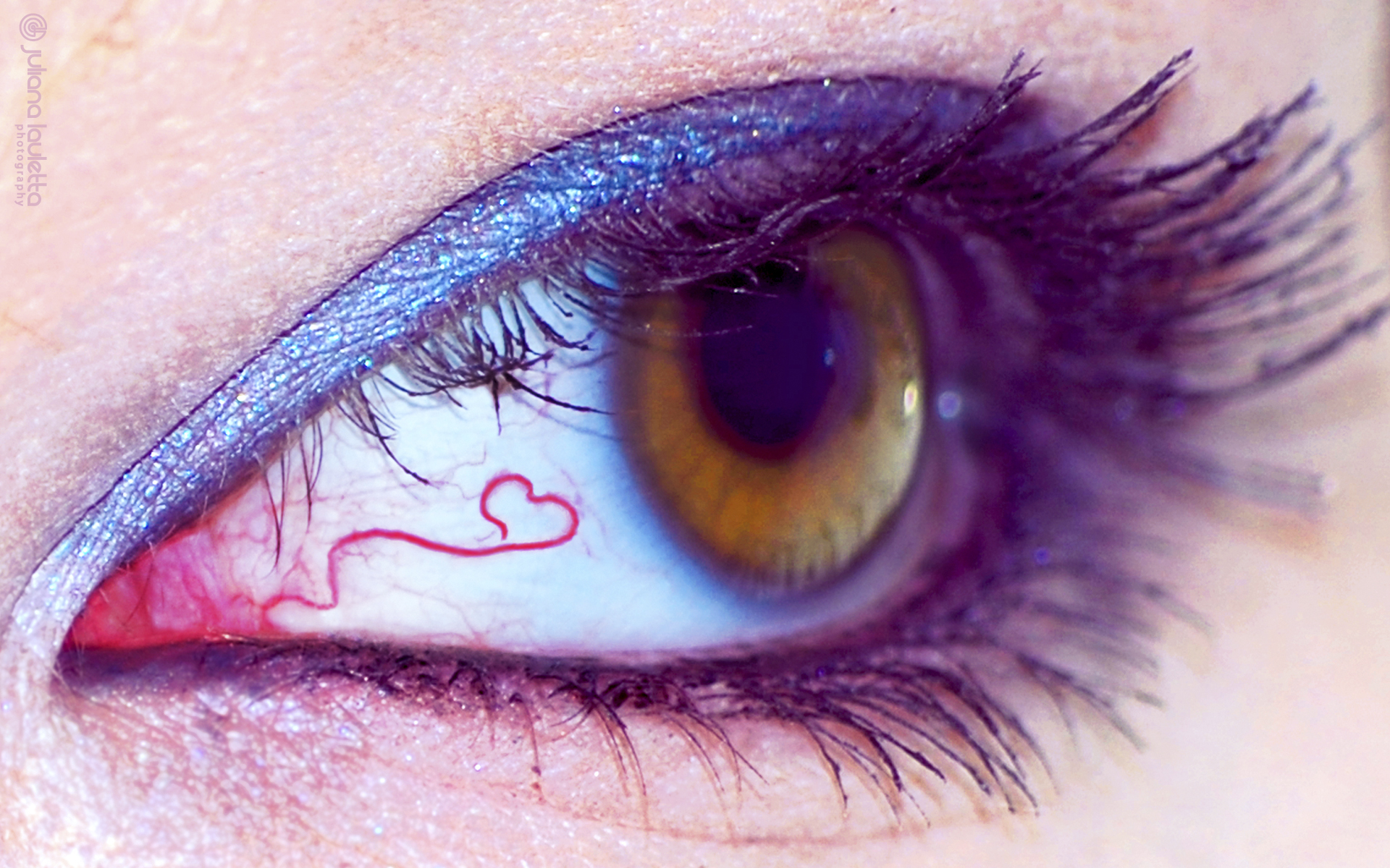 Romantic Eye