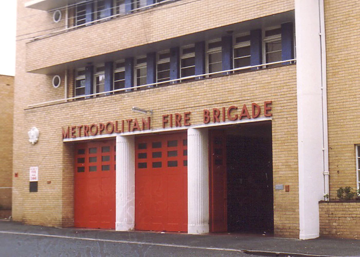 35-Windsor-1940-1988-web.jpg
