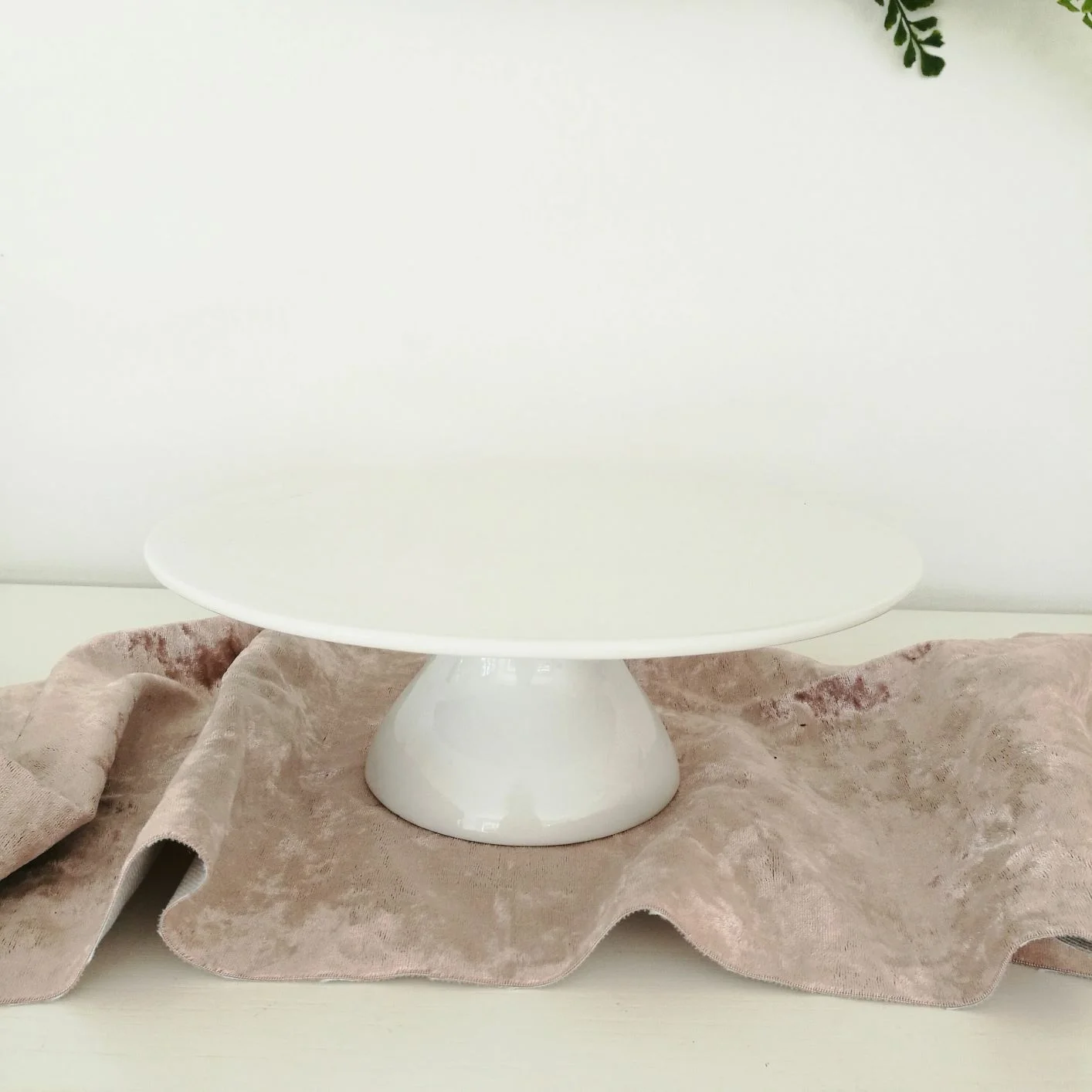 tpc_white_ceramic_cake_stand.jpg