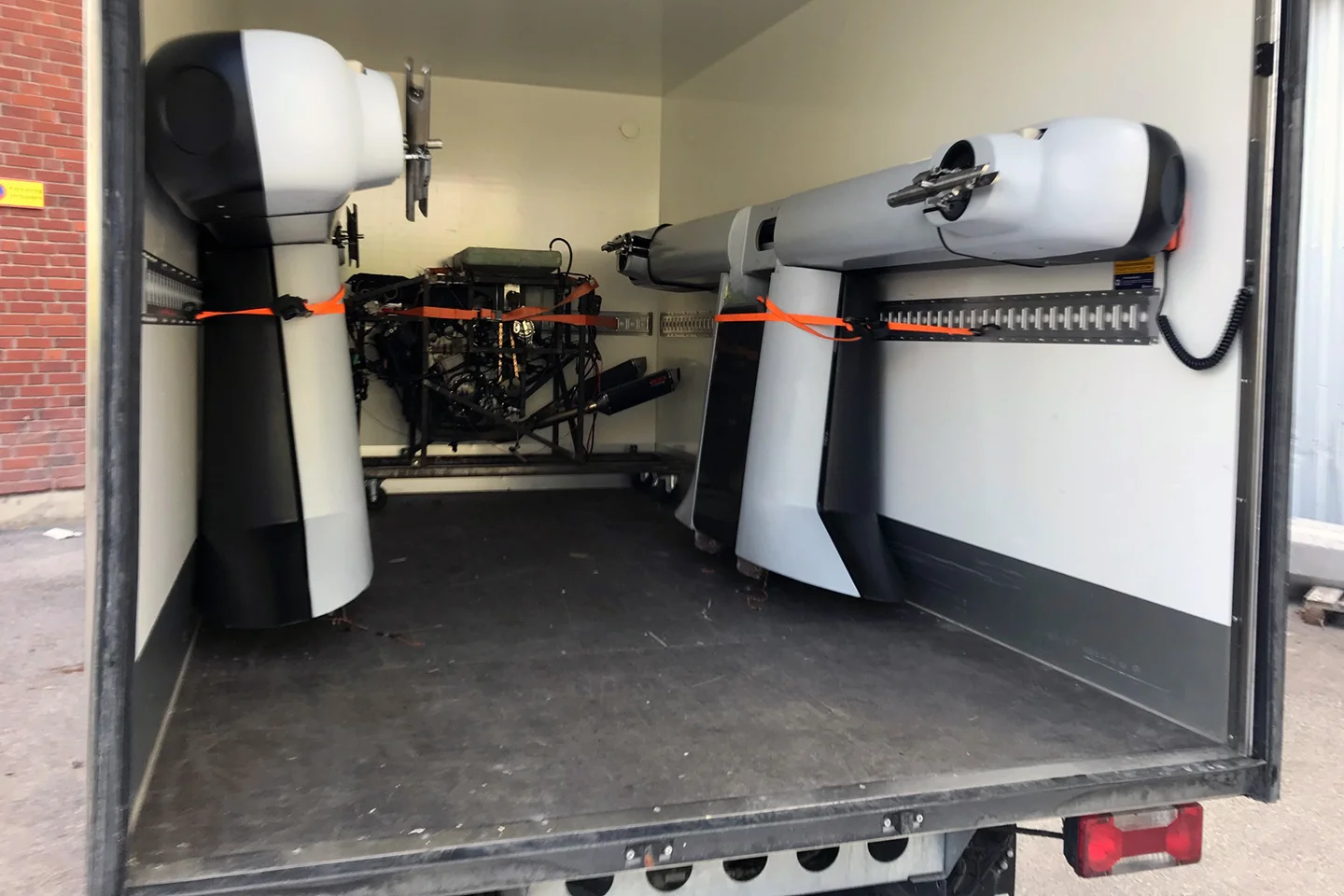 The modular design of the Thunderwasp makes it simple to stow and transport