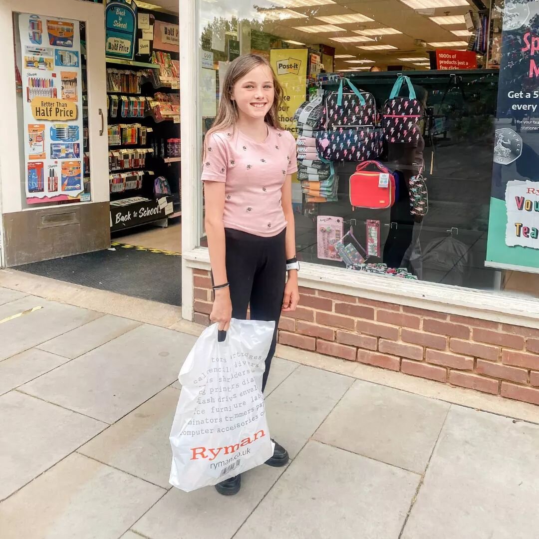 Smiles all round after @lifewithvikki.raisinggirls trip to Ryman! 💫 Is there anything better than hassle-free Back to School shopping?