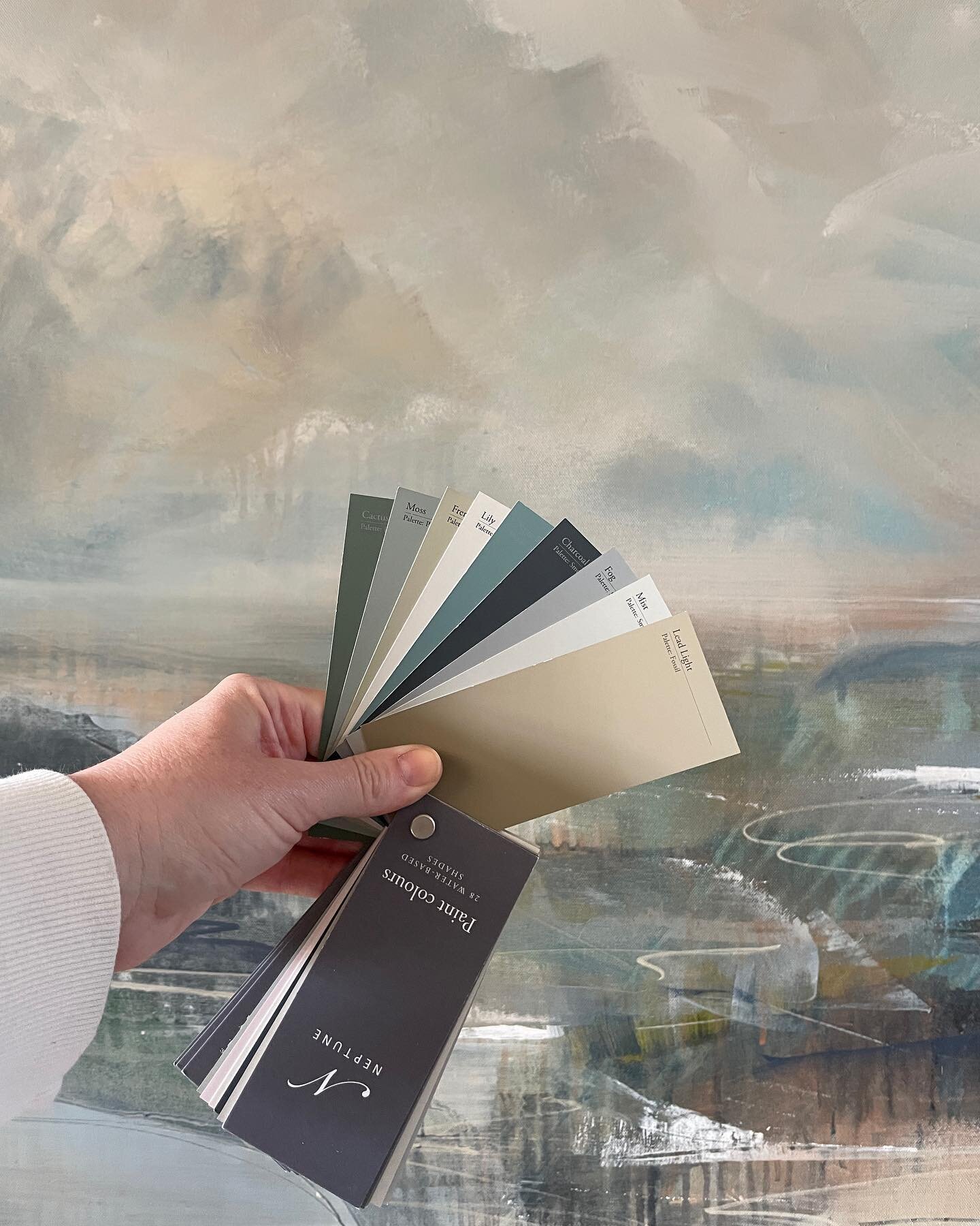 Match made in heaven ! 

How gorgeous are these @neptunehomeofficial colours! 

Think my paintings will feel right at home @neptunehove 👍🏻 

#neptunehome #comingsoon #artforyourhome #colourswatches #neptunepaint #mist #fog #constablegreen #sage #ne