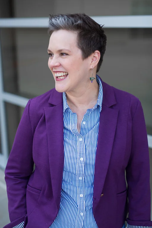 Robyn Calhoun