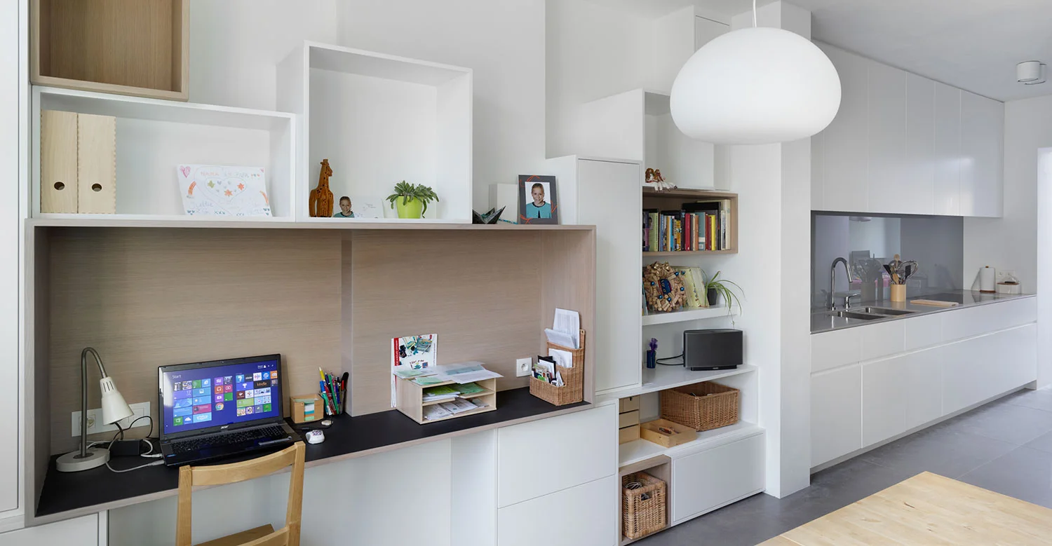 10_Woning_Leenheer_Lissens_Interieur_Keuken+bureau.jpg