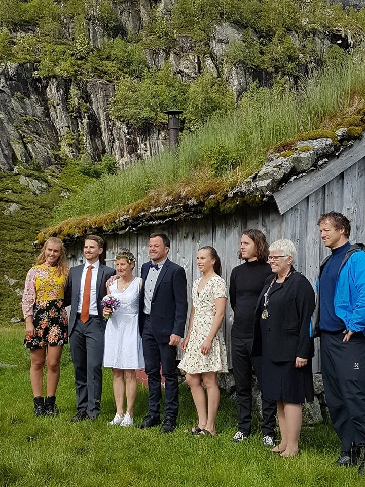 Forloverne som er alle våre barn tilsammen. Ordfører i Suldal kommune, Gerd Helen Bø som er svigerinne til Olav Martin.