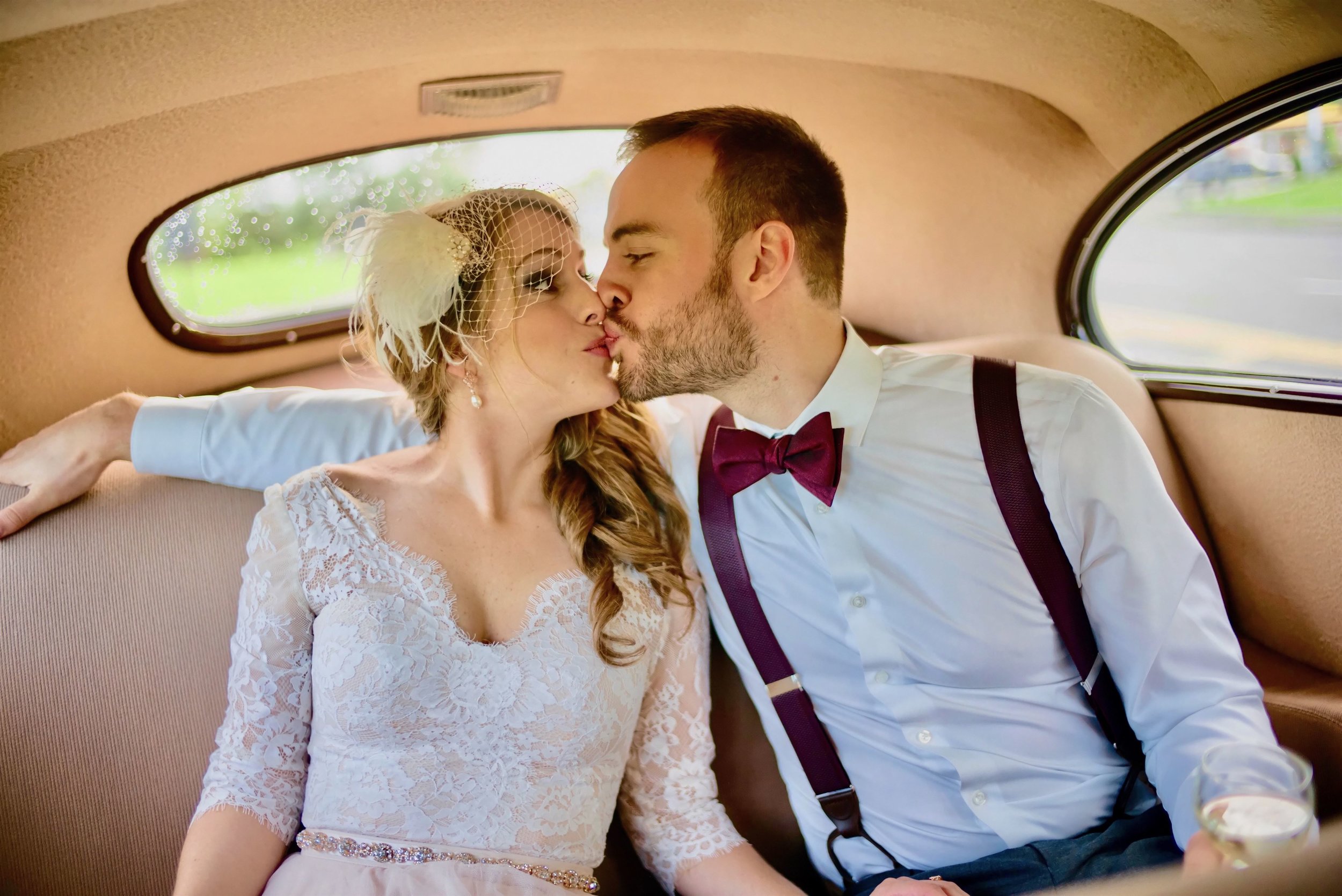 mike lupine ottawa wedding photography bride groom kissing (1).jpg