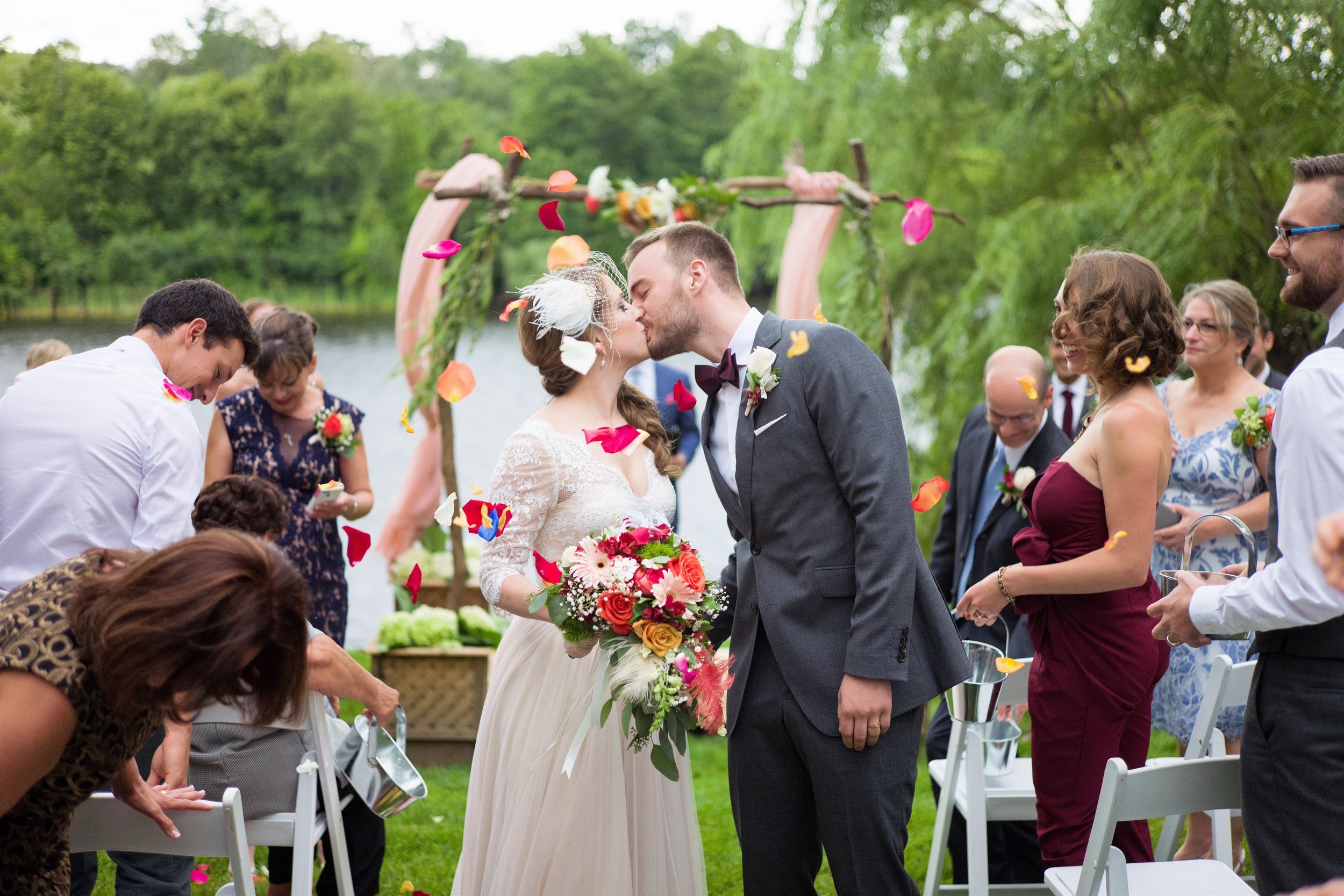 mike lupine ottawa wedding photography bride groom kissing (2).jpg