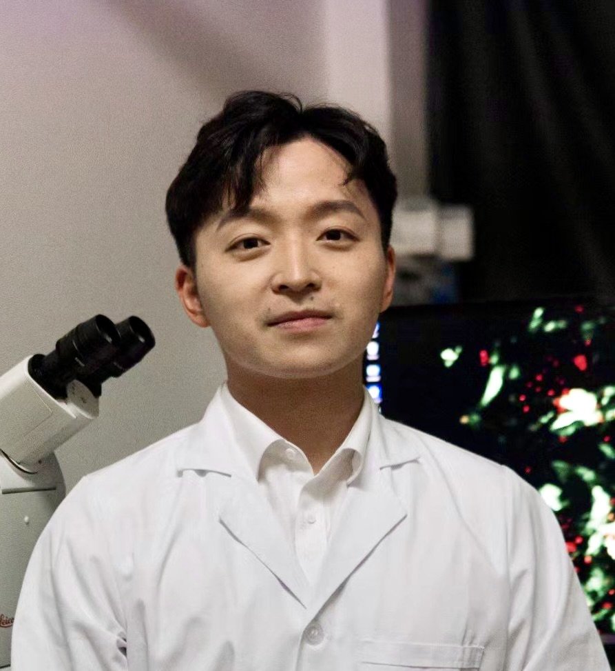 Chenyu Jiang