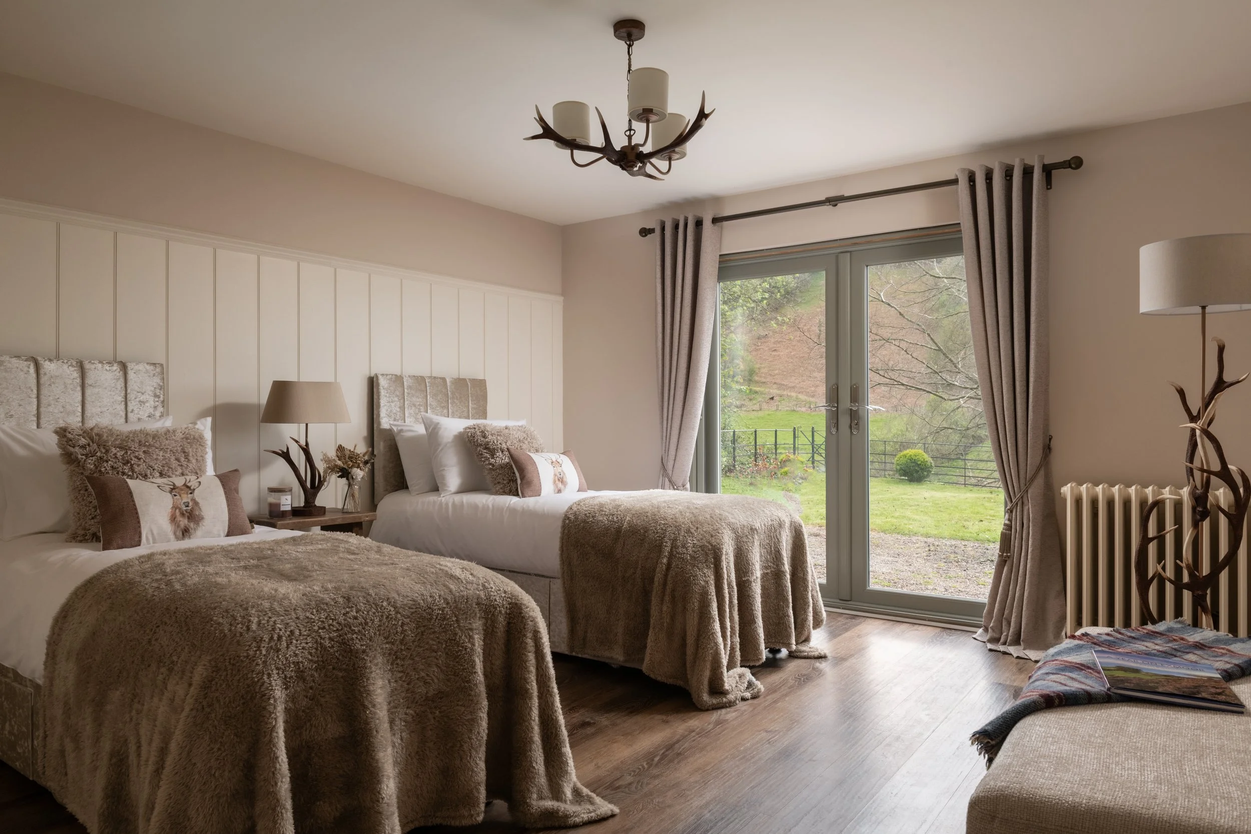 Bedroom-2z.jpg