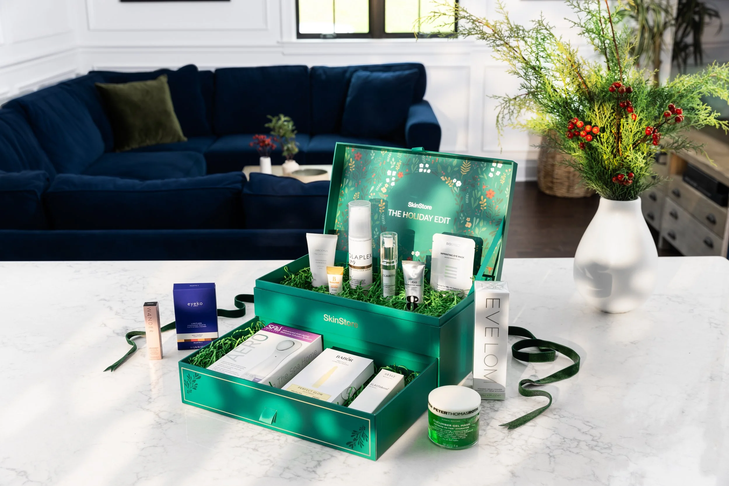 DERMSTORE _001.jpg