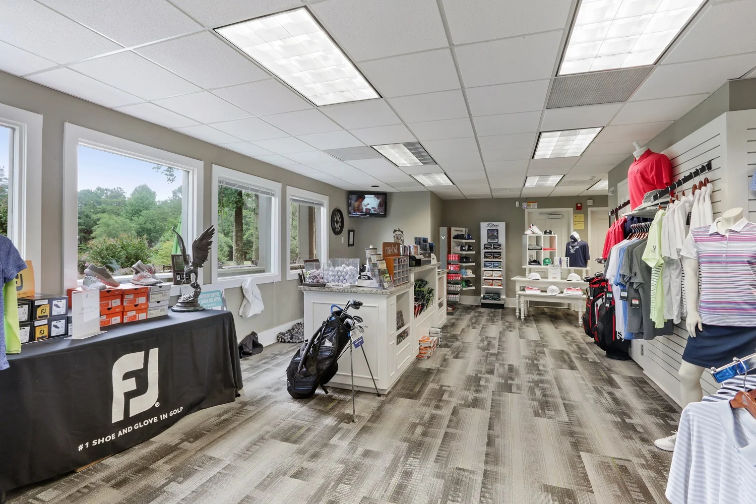 ew-proshop-3.jpg