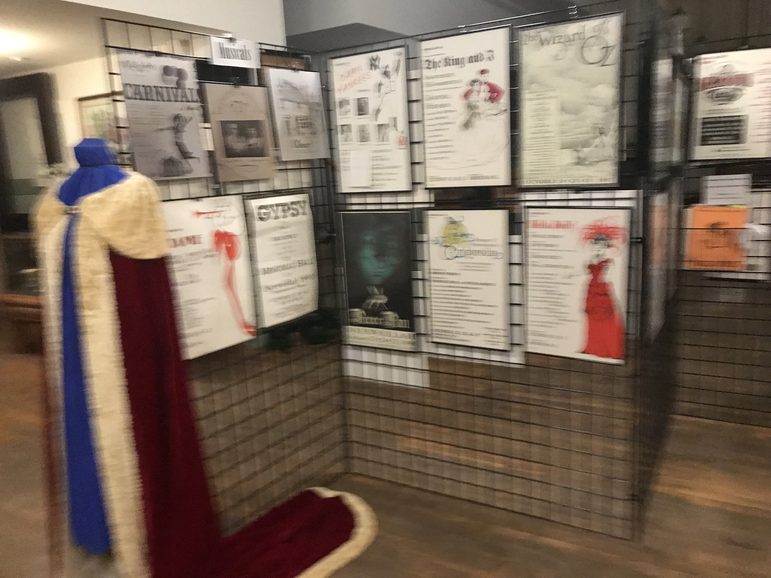 Neewollah Exhibit