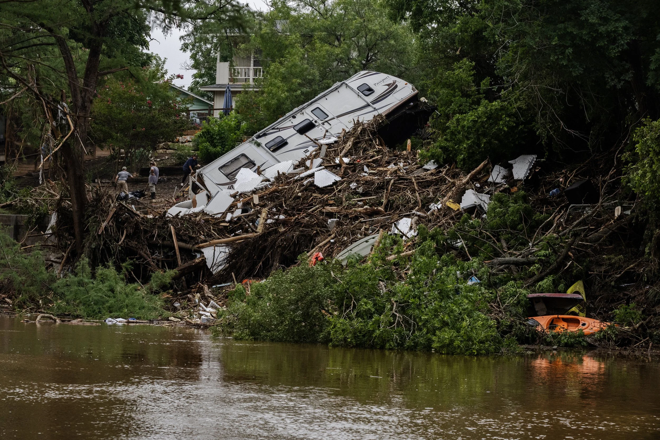 TEXAS-FLOOD-VONDRUSKA-070525-22.jpg