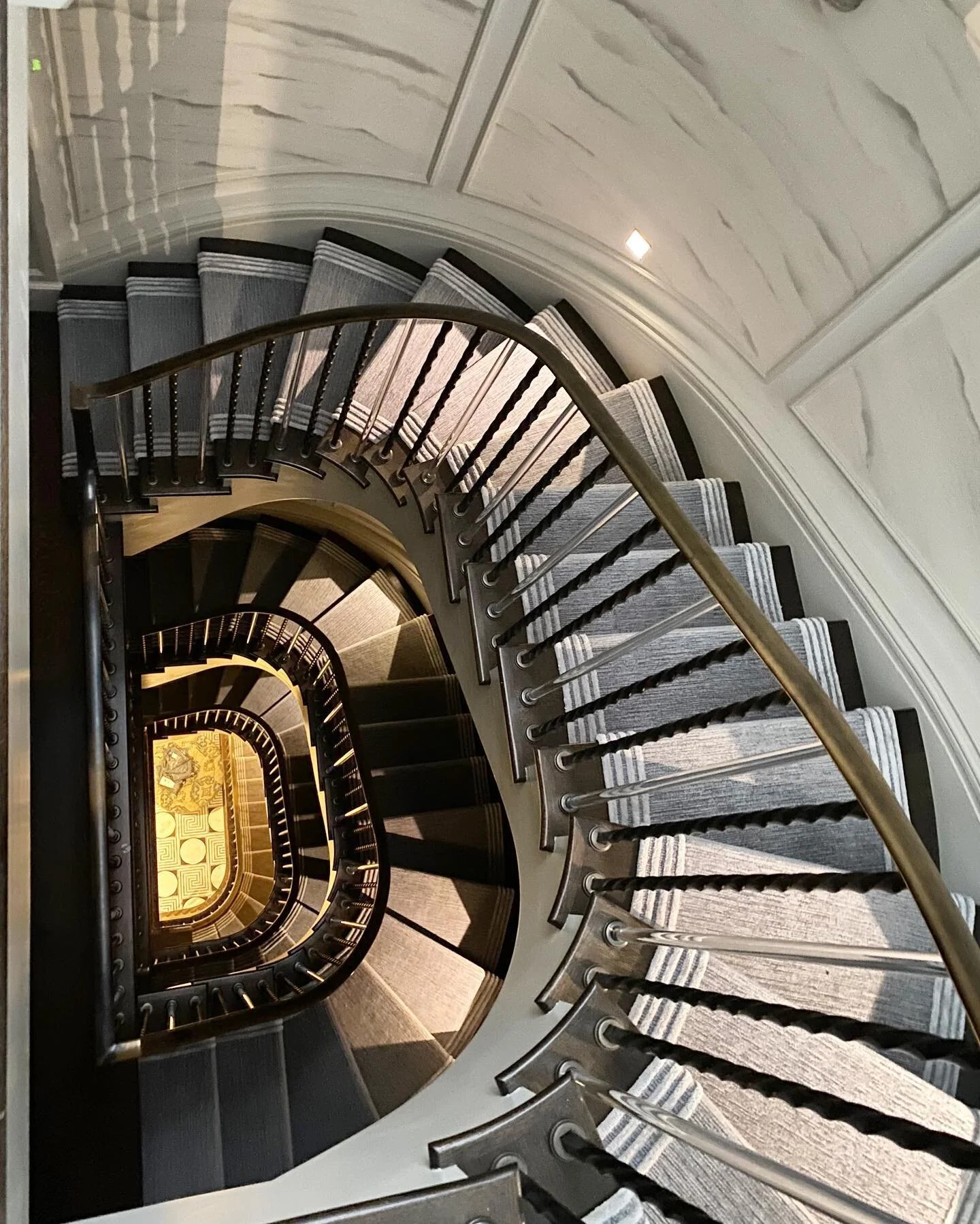 Completed stairway, part of a Manhattan renovation project. 

#design #architecture #lighting #builders #nycbusiness #brooklyn #trades #minimal #interiors #bedroominspo #bathroominspo #kitcheninspo #designdaily #architecturelovers #architexture #inte