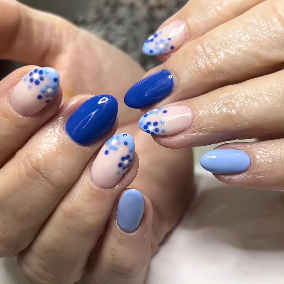 ITA ALL ABOUT THE BLUES AT THE MOMENT... 💙🪻🩵

* Nail Art/French an additional cost. Please tell staff when booking as we will need additional time. Thankyou 🤍

NEW BIAB NAILS &pound;30
BIAB Infills &pound;35
BIAB Off and Back On &pound;40
Plus Fr