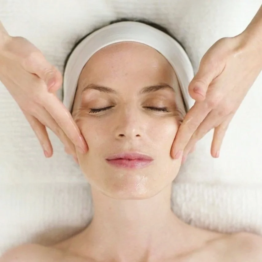 Aromatherapy Facial