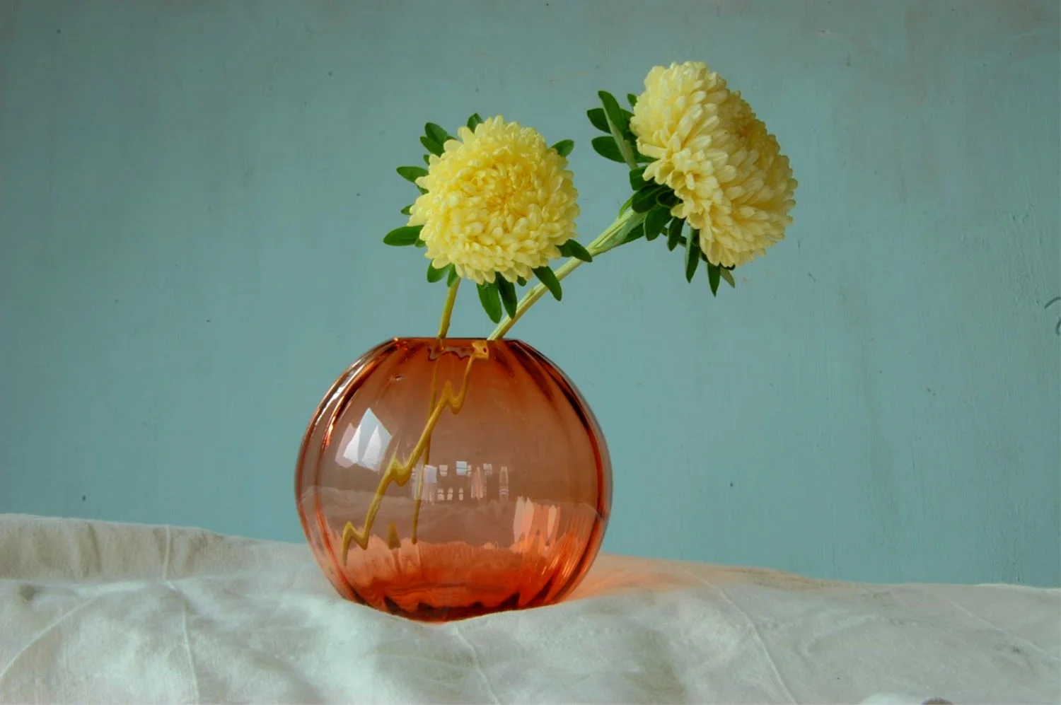Rød daggry globe vase