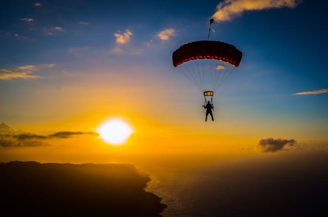 10-000ft-and-14-000ft-breathtaking-tandem-skydives-and-sunset-in-waialua-511830.jpg