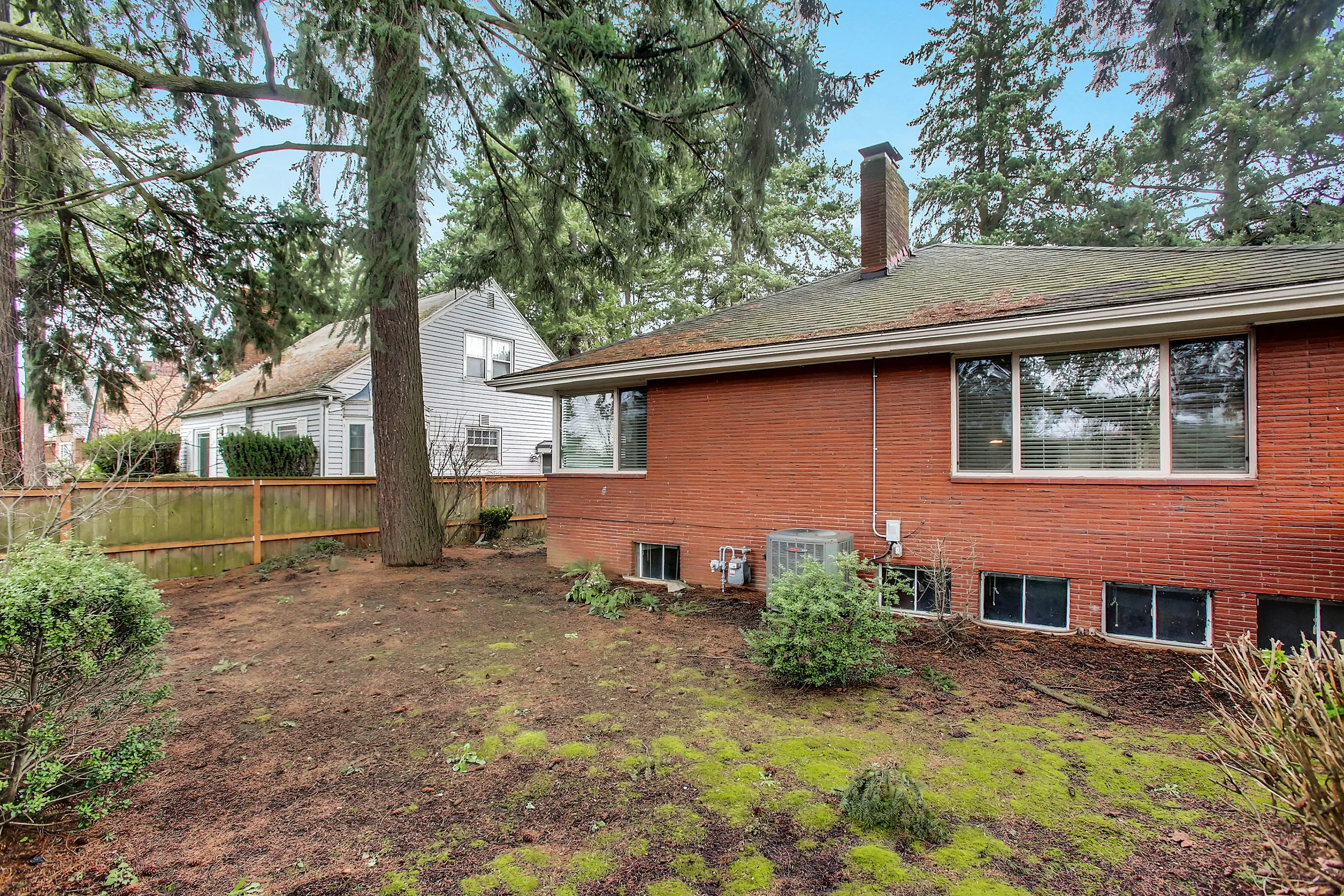 1023 N Ainsworth St - Portland- 34.jpg