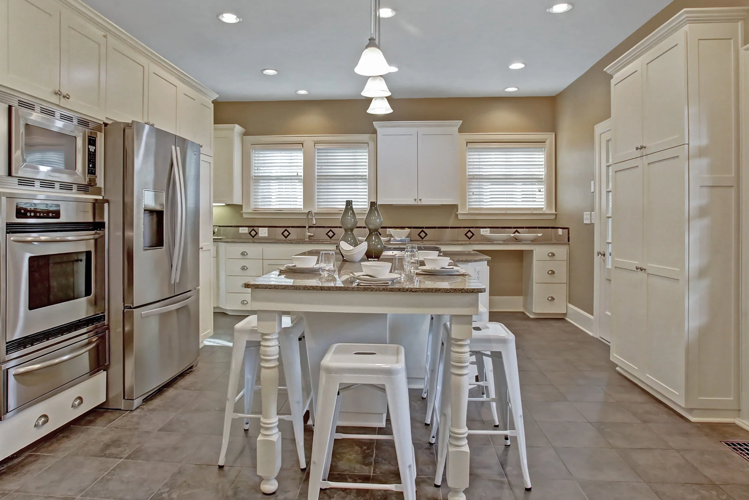 2847 NE Hamblet St - Portland - 15.jpg