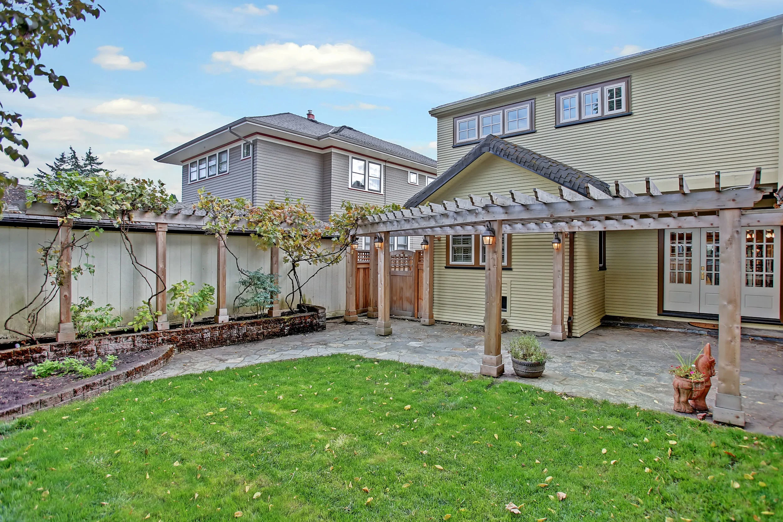 2847 NE Hamblet St - Portland - 42.jpg