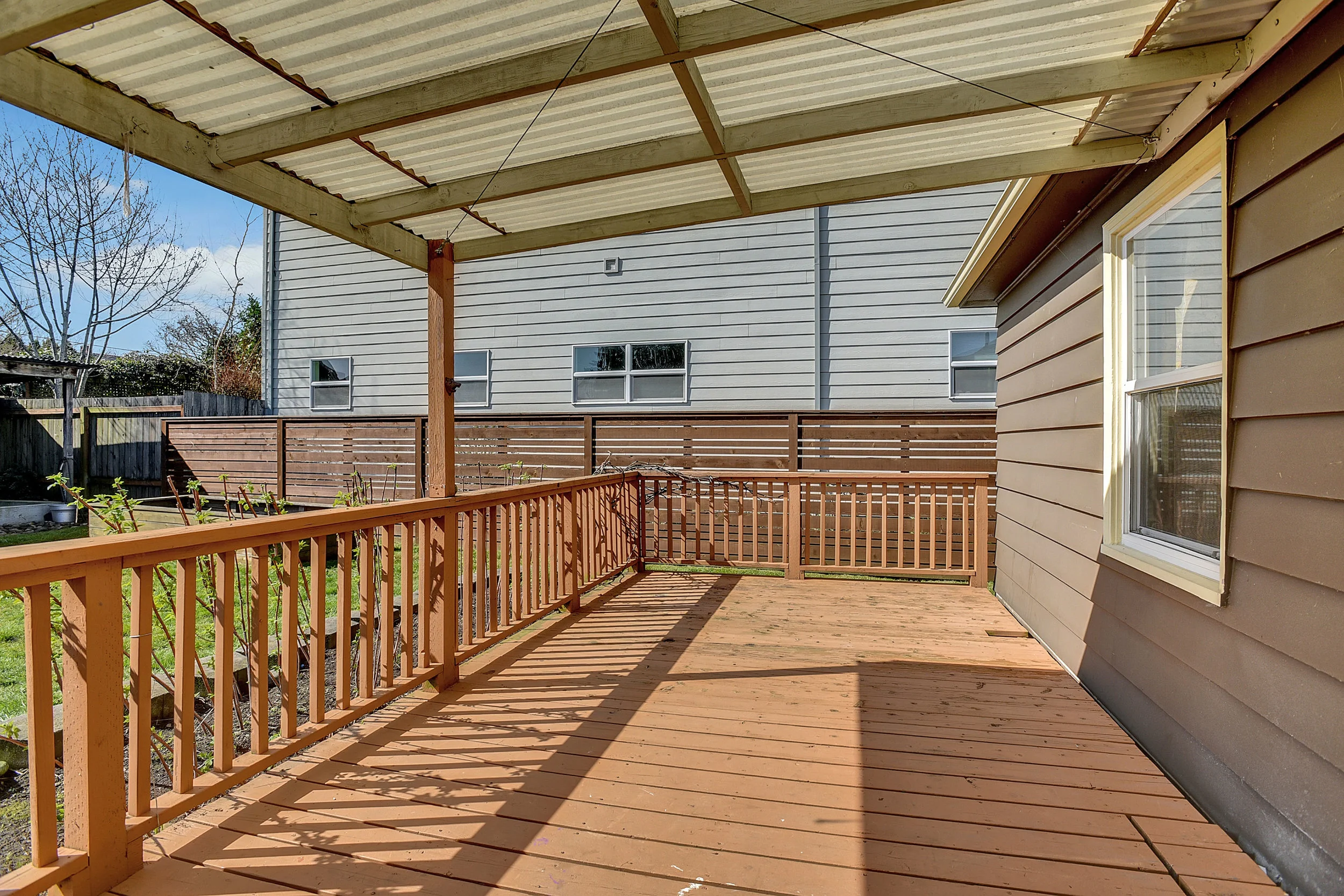 4012 NE Roselawn St - Portland - 33.jpg