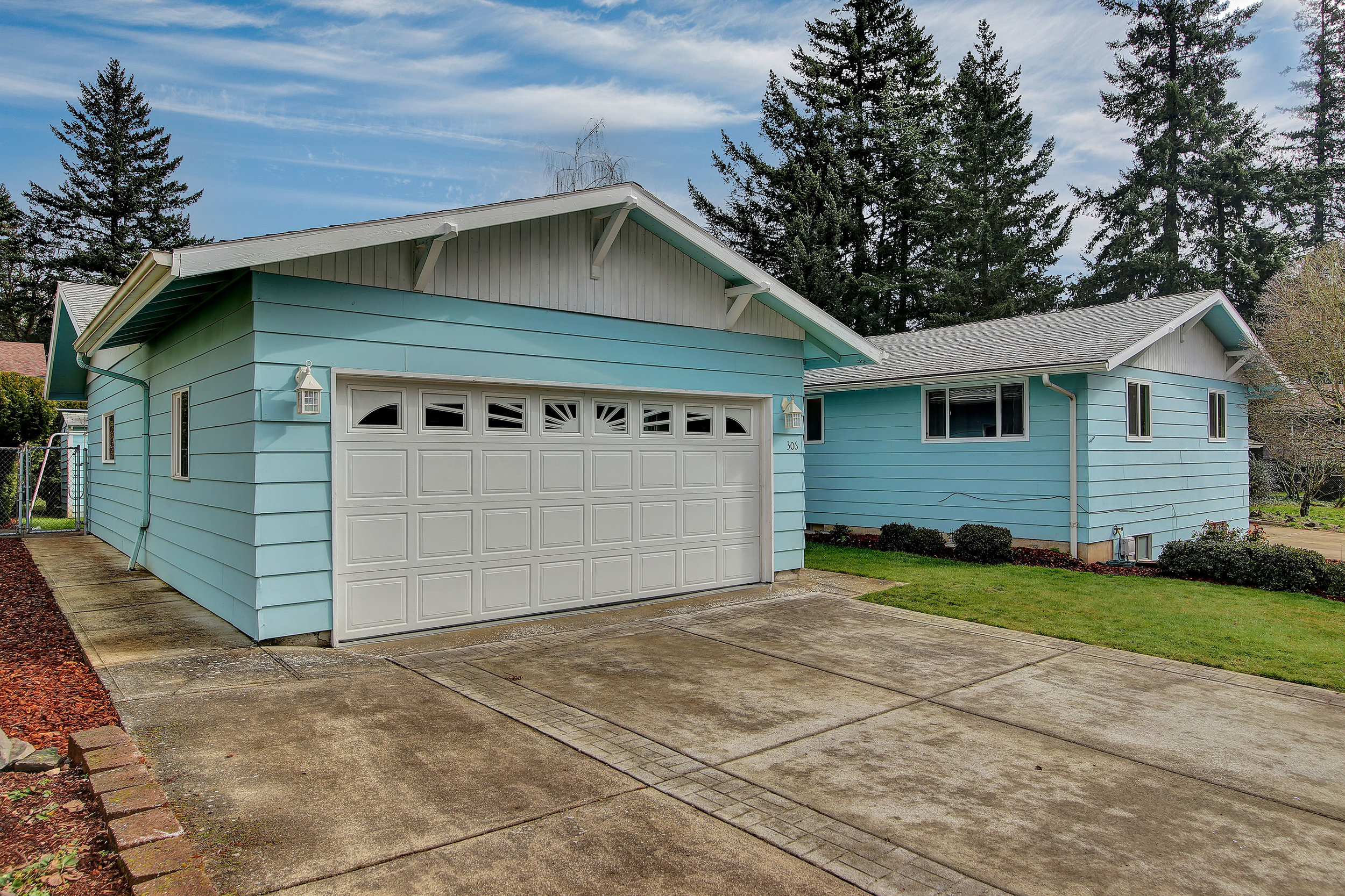 306 Northeast 169th Avenue - Portland- 03.jpg