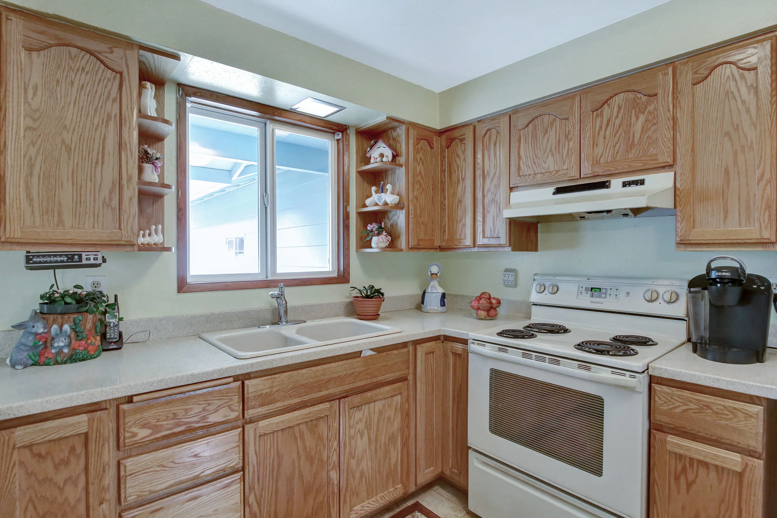 306 Northeast 169th Avenue - Portland- 09.jpg