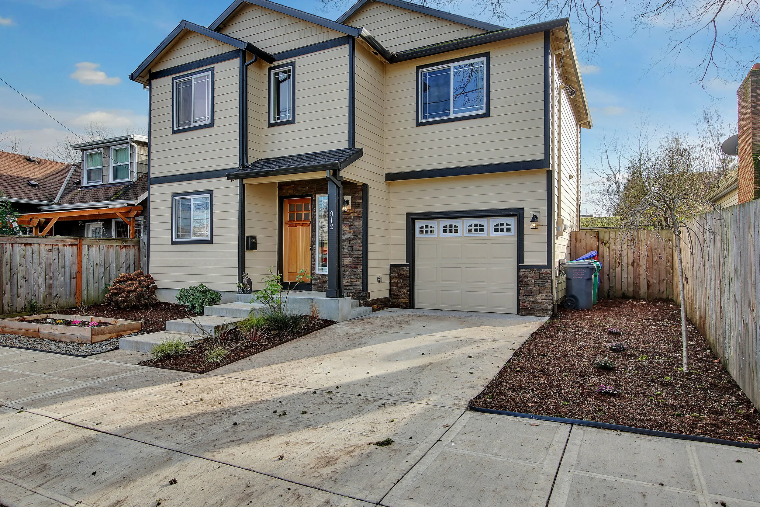 912 North Winchell Street - Portland- 02.jpg