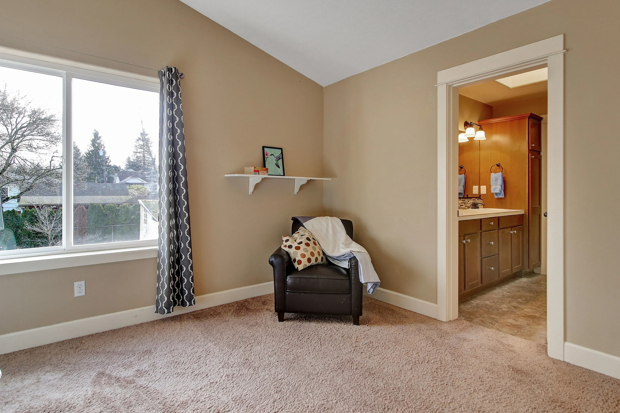 912 North Winchell Street - Portland- 19.jpg