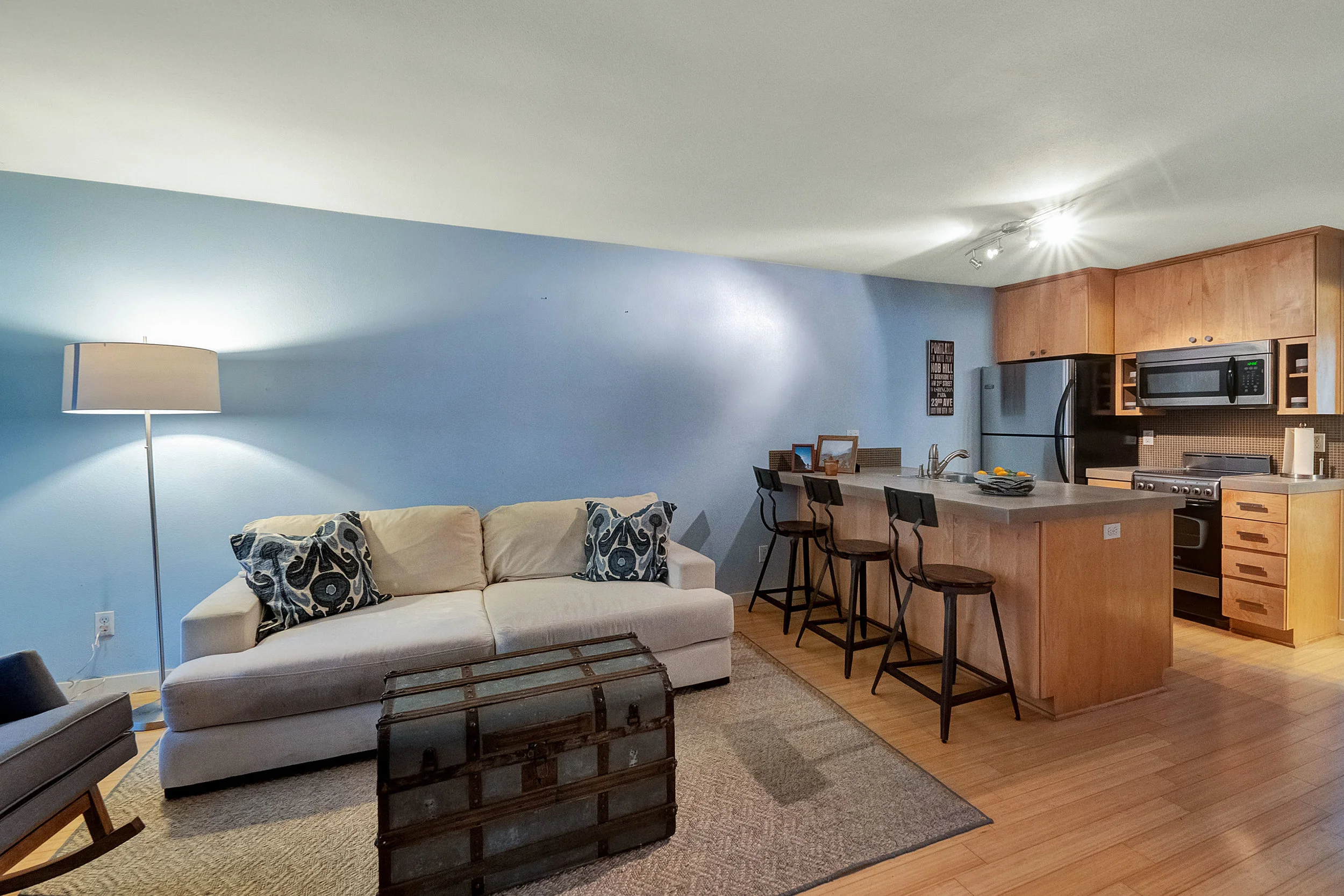 722 NW 24th Ave - Unit 103 - Portland- 07.jpg