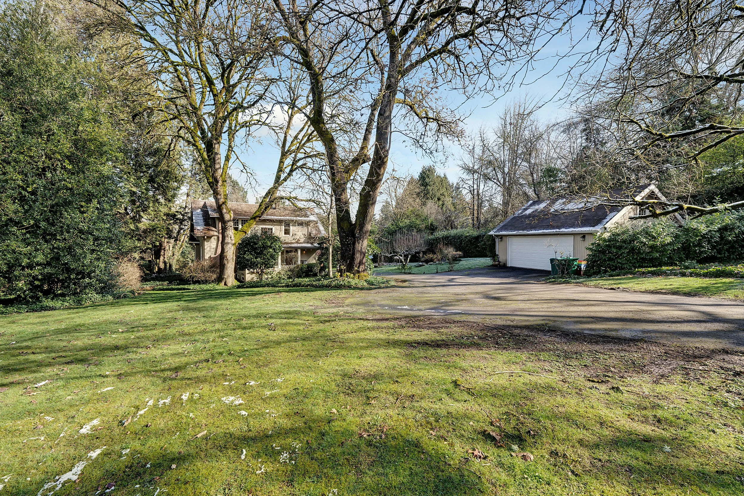 17614 SE River Rd - Milwaukie- 04.jpg