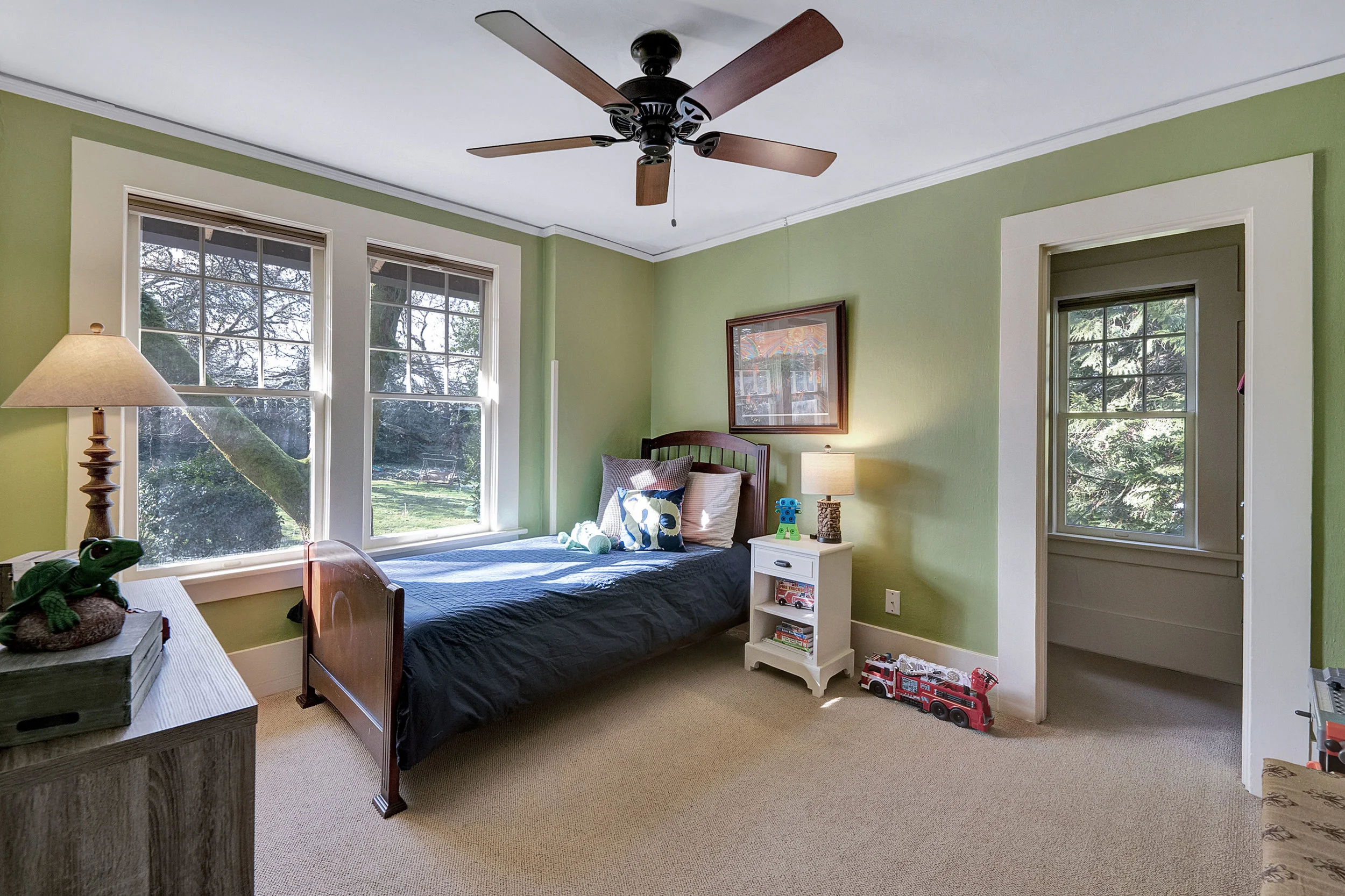 17614 SE River Rd - Milwaukie- 26.jpg