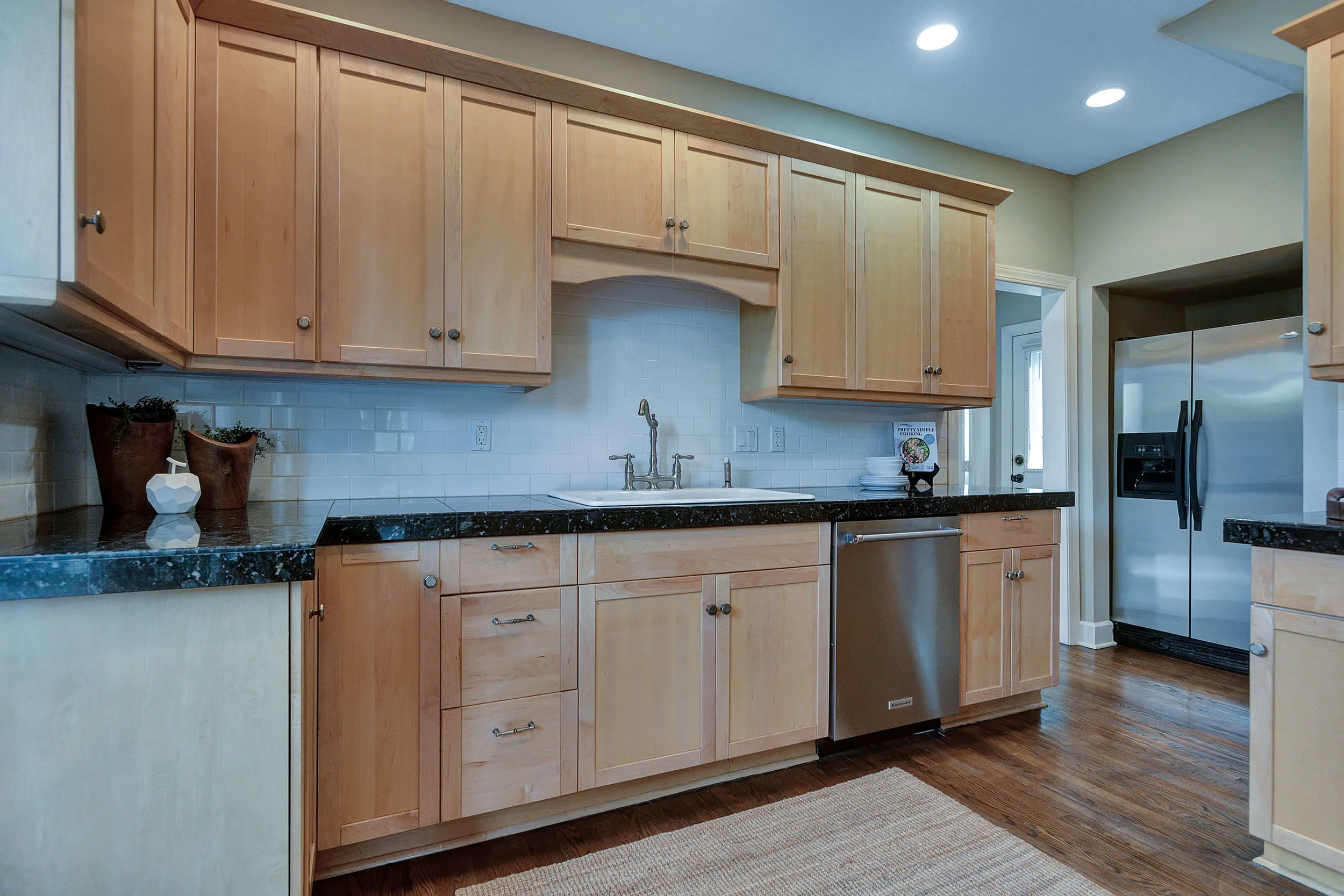 7548 SW 35th Ave - Portland- 09.jpg