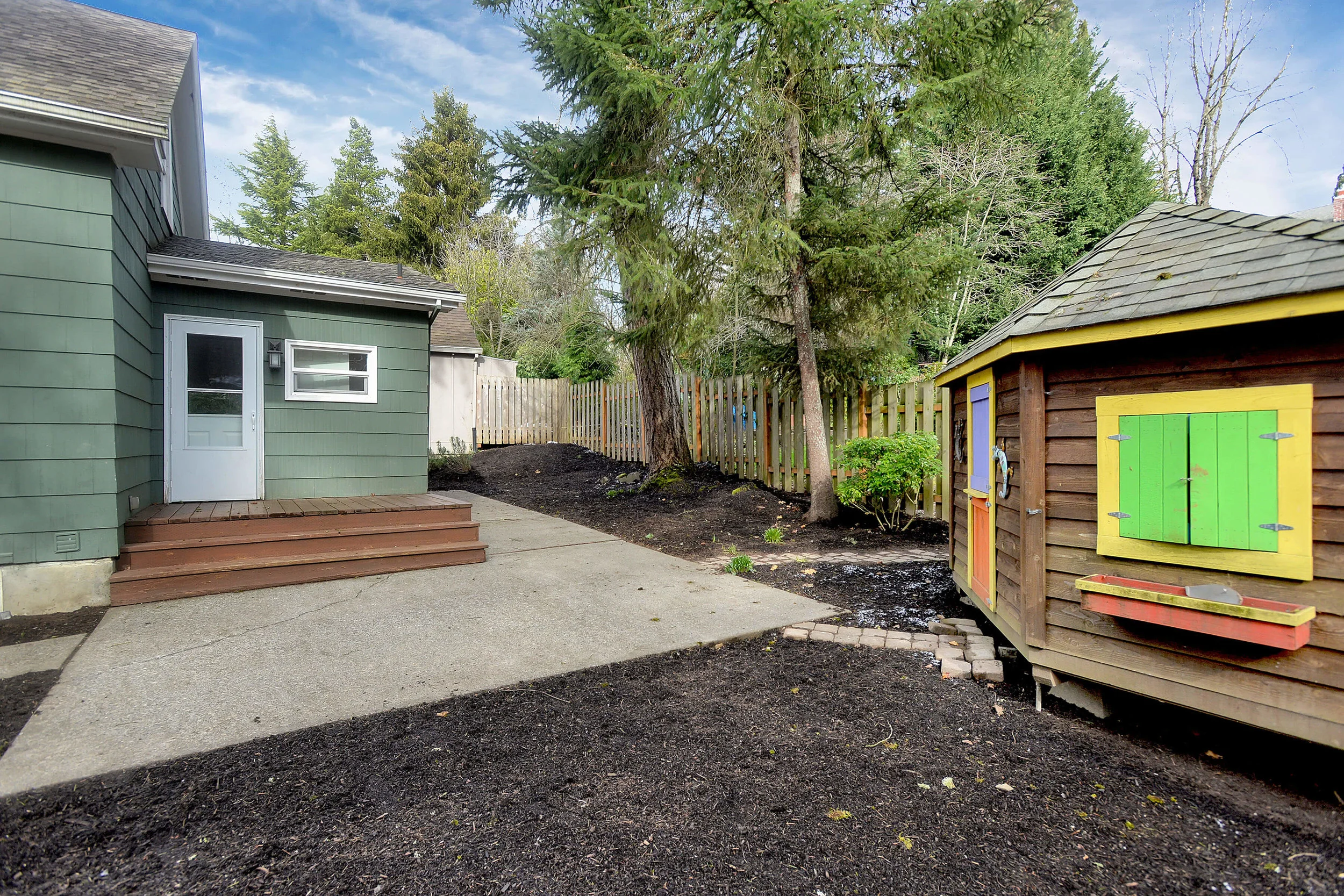 7548 SW 35th Ave - Portland- 37.jpg