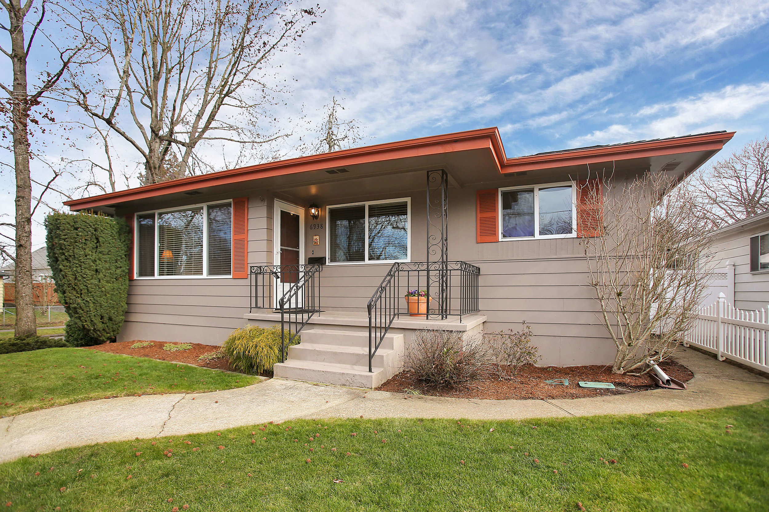 6938 N McKenna Ave - Portland- 06.jpg