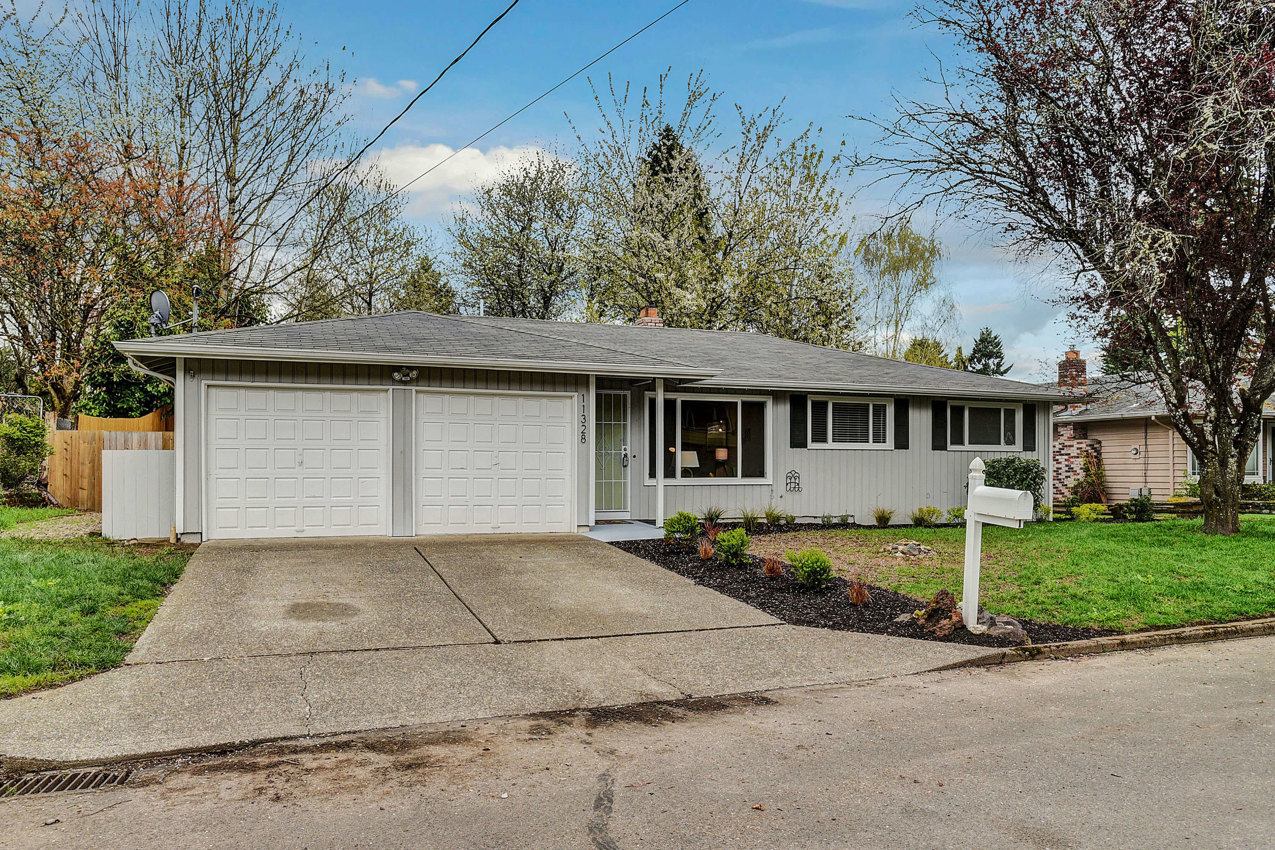 11328 SE Beckman Ave - Milwaukie- 03.jpg