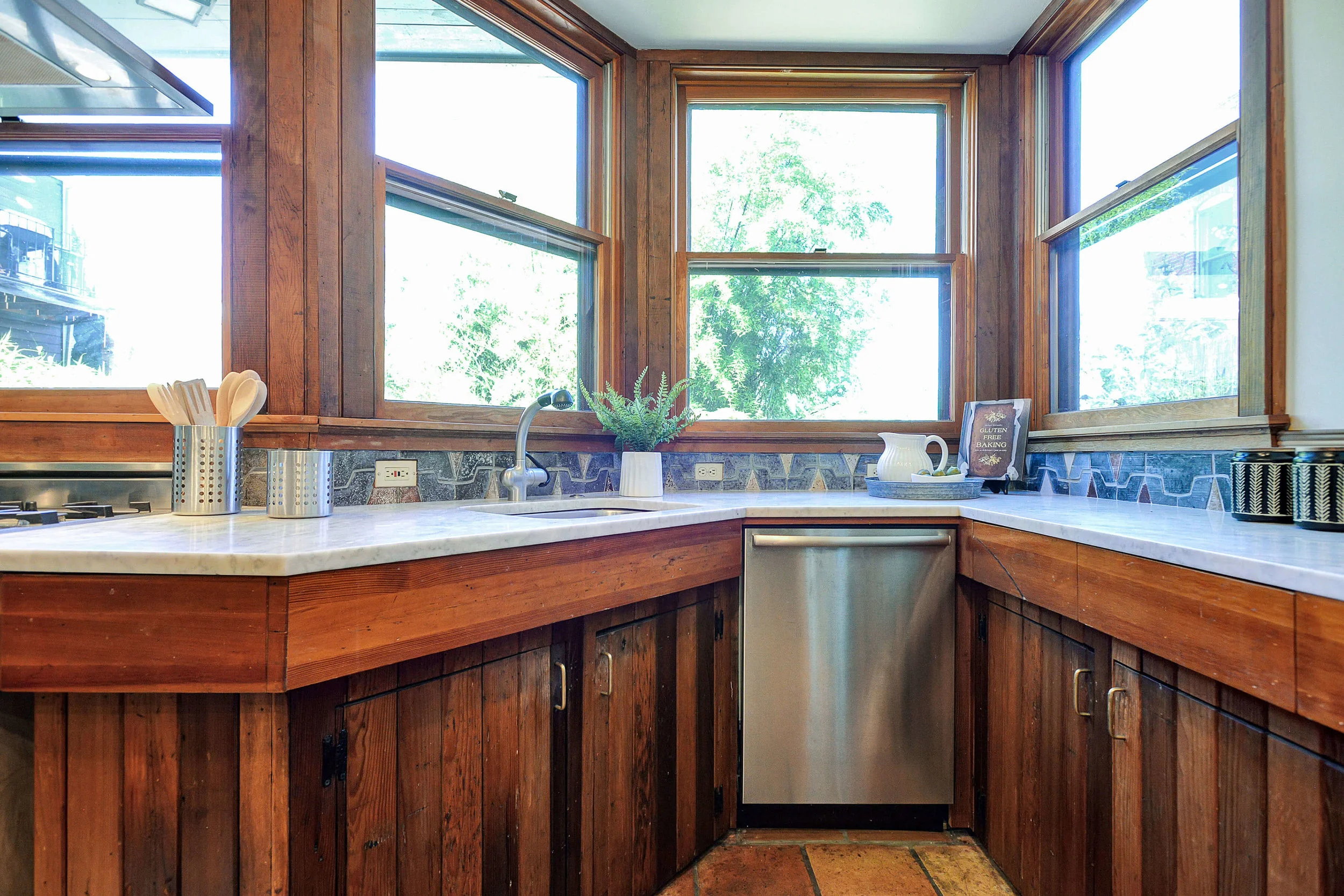 1721 NW Irving St - Portland-21.jpg