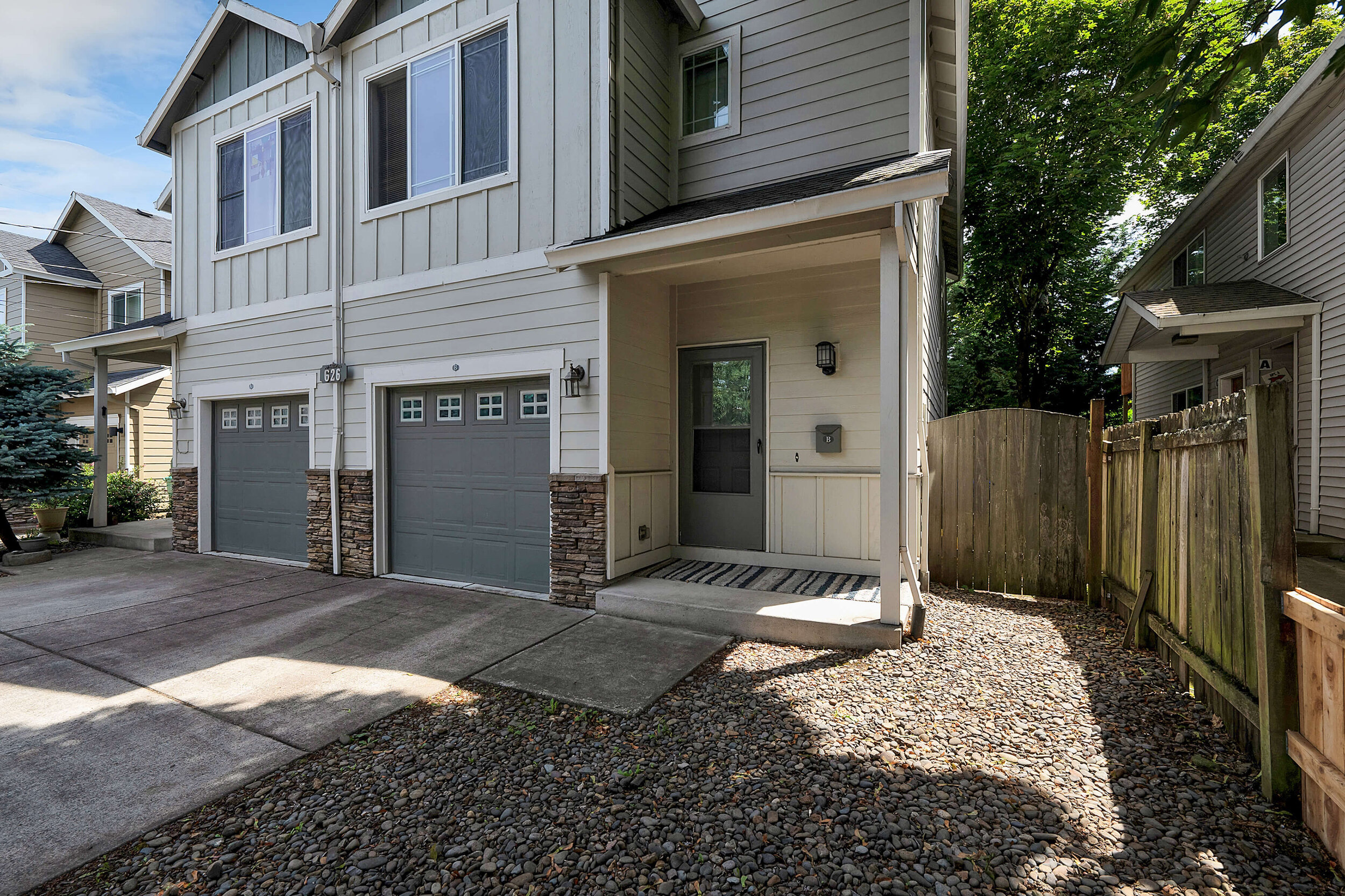 626 NE 93rd Ave - Portland - 03.jpg