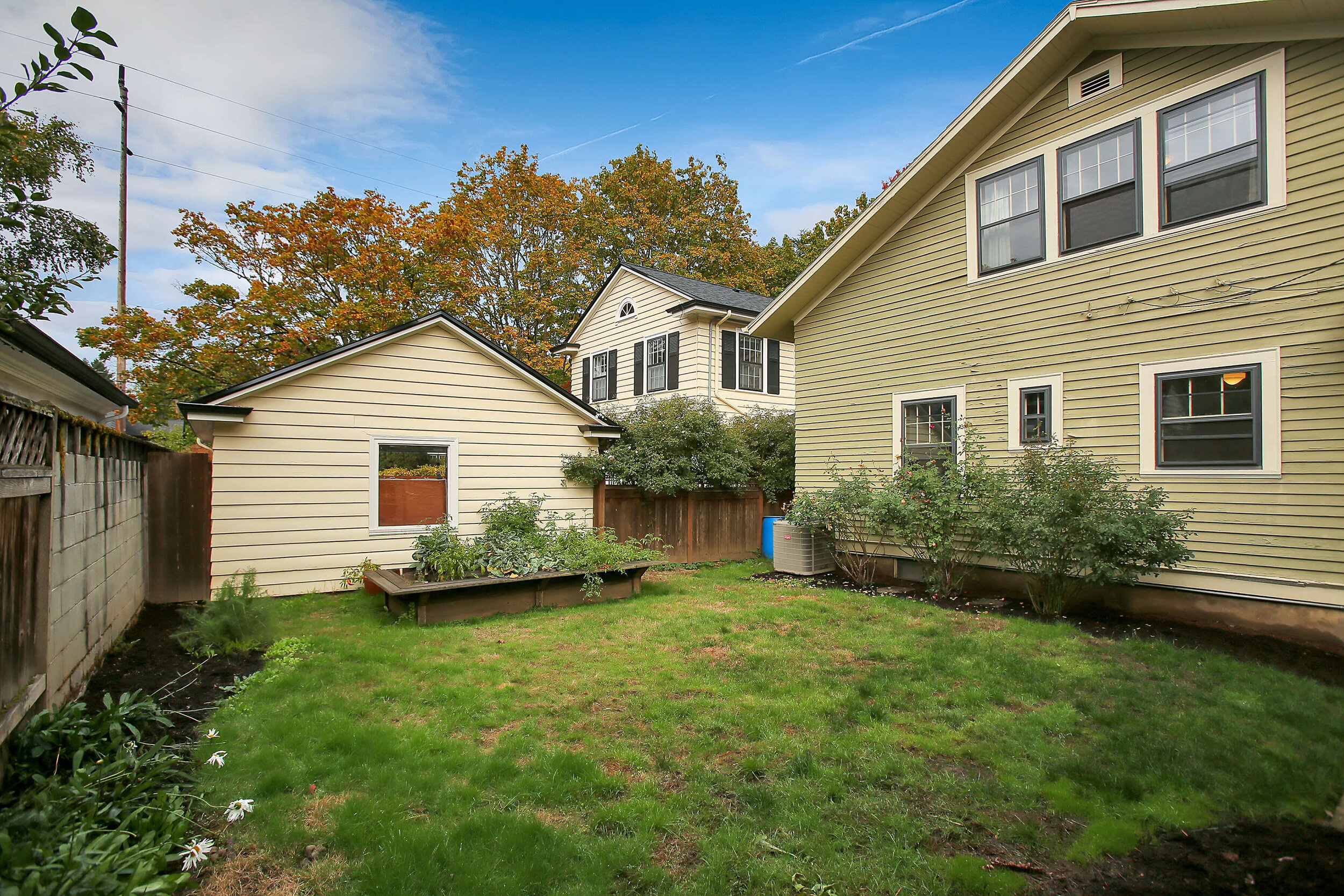 2835 NE 16th Ave - Portland - 38.jpg