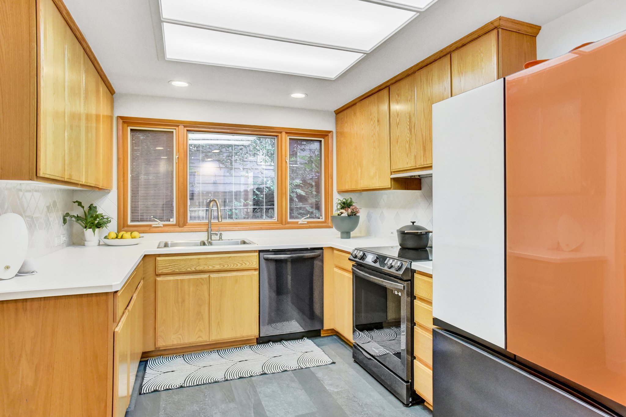 15-web-or-mls-7420-sw-hart-pl.jpg