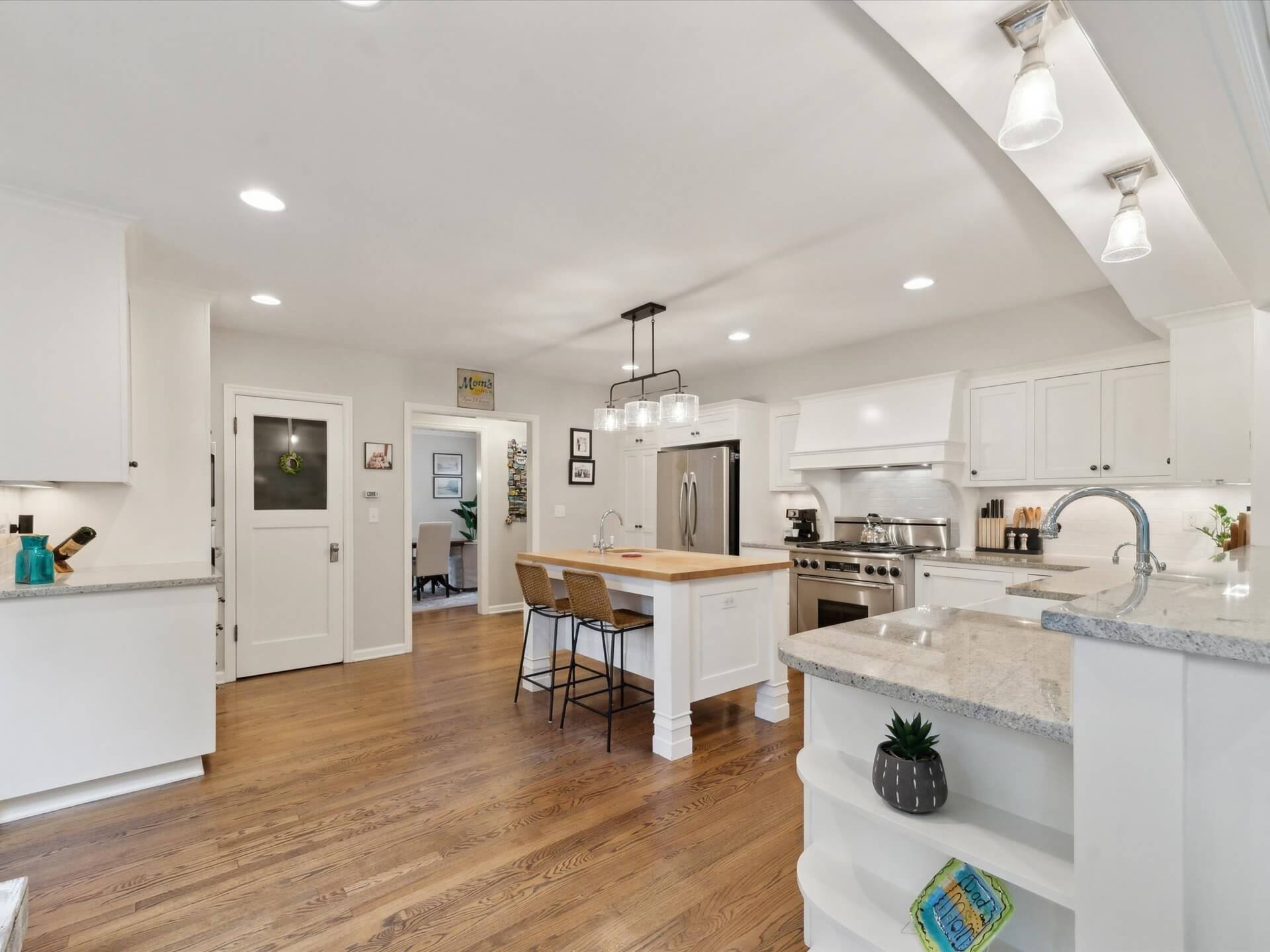 080-Pine Valley Rd-Lake Oswego-086.jpg