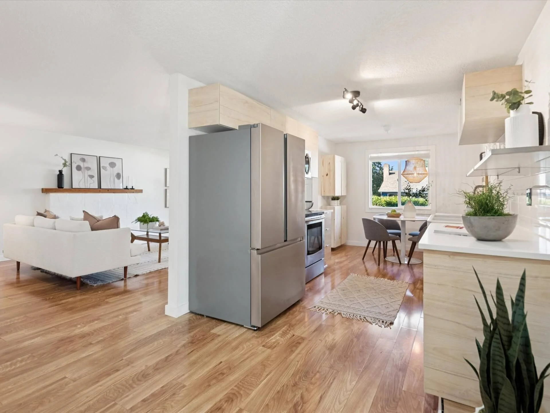 16-SW Oak St - Portland - 076.jpg