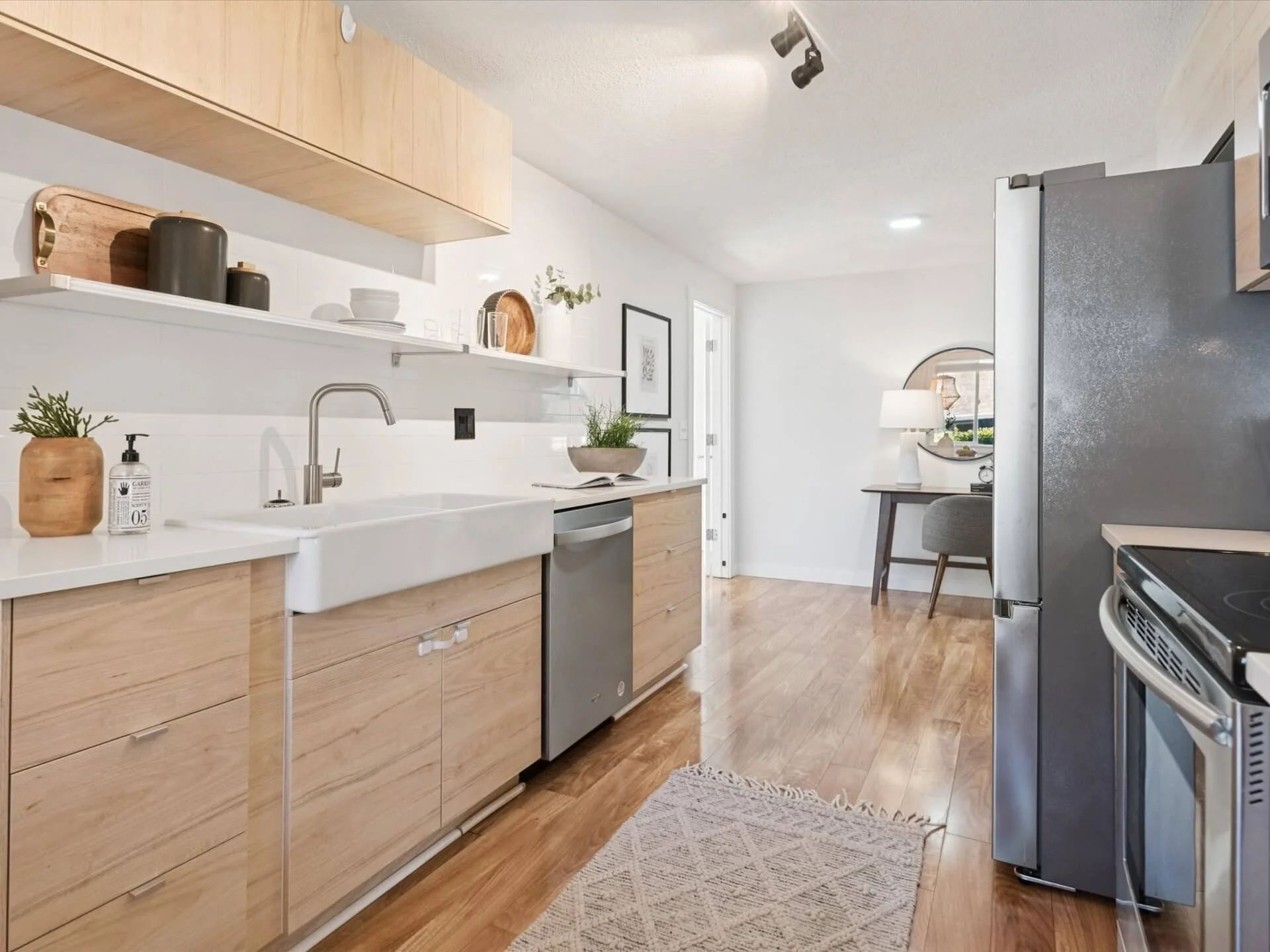 20-SW Oak St - Portland - 096.jpg