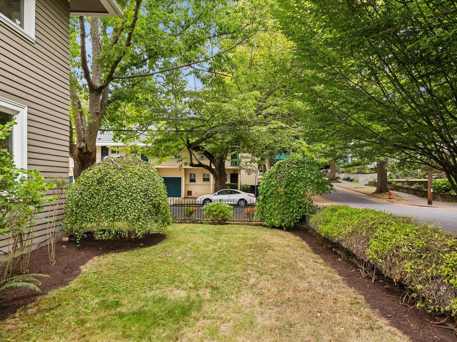 36-NE Brazee St, Portland - 20250903 - 176.jpg