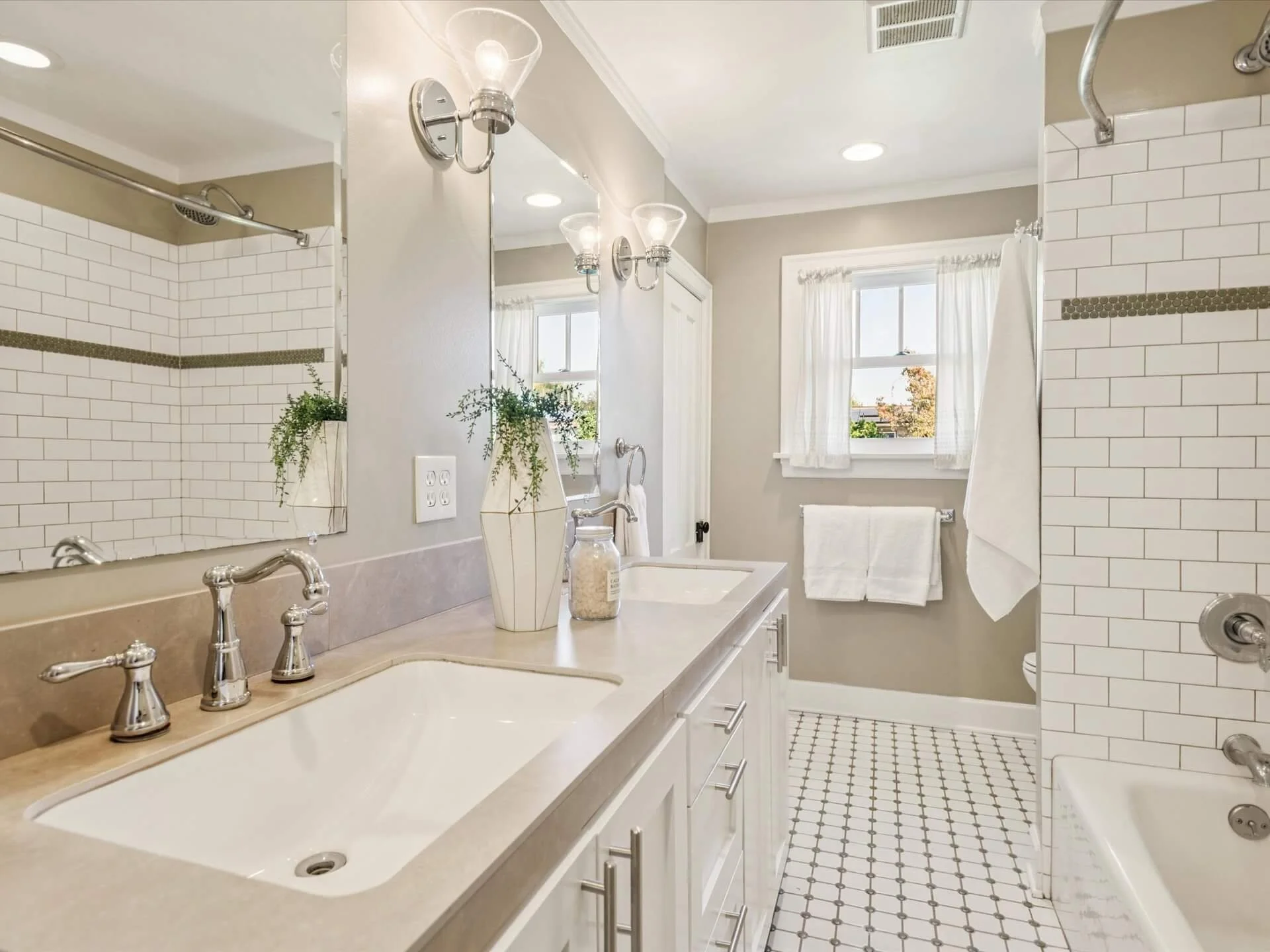 30-SE 44th Ave - Portland - 146.jpg