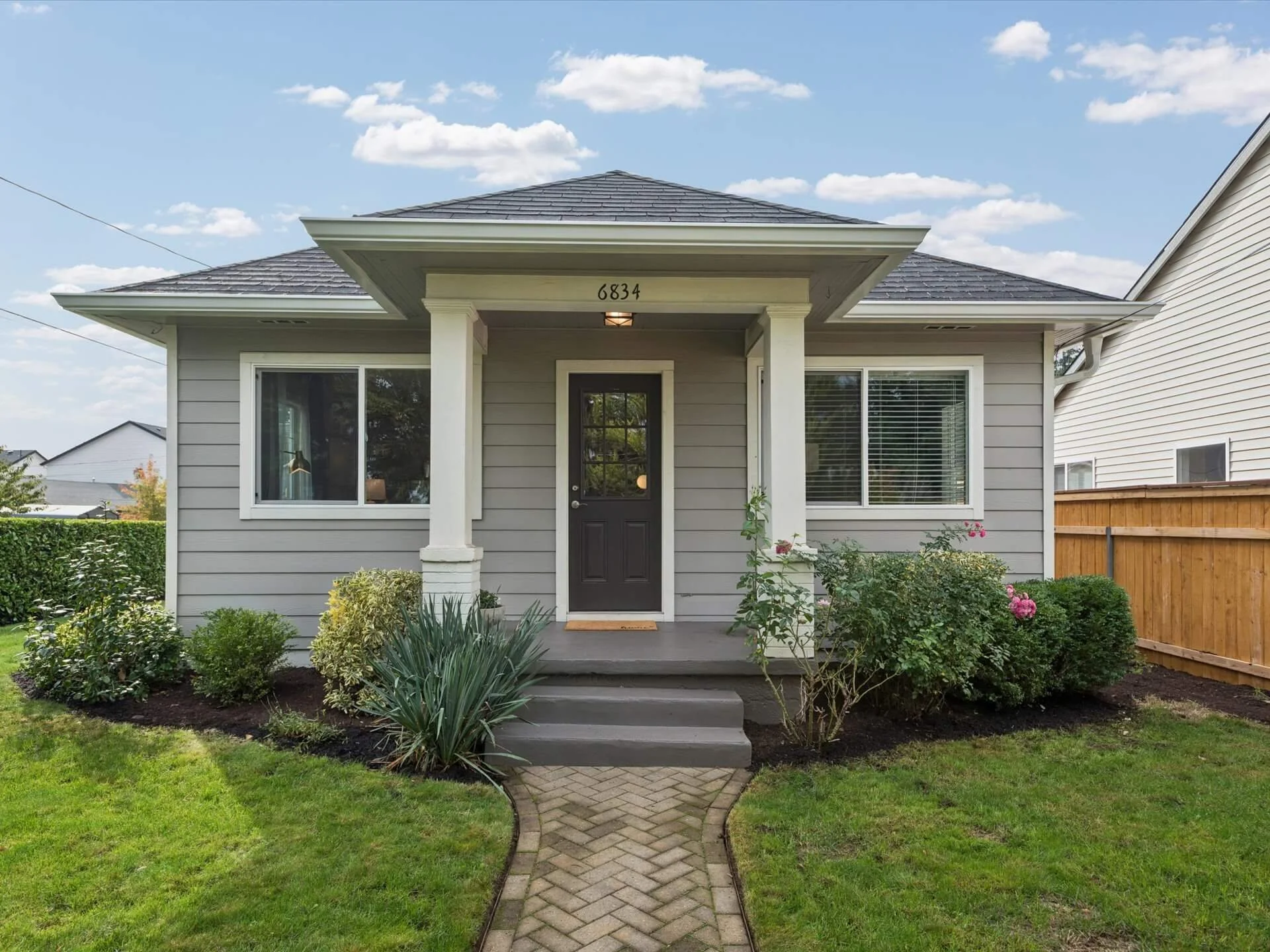 04-SE Ogden St - Portland - 016.jpg
