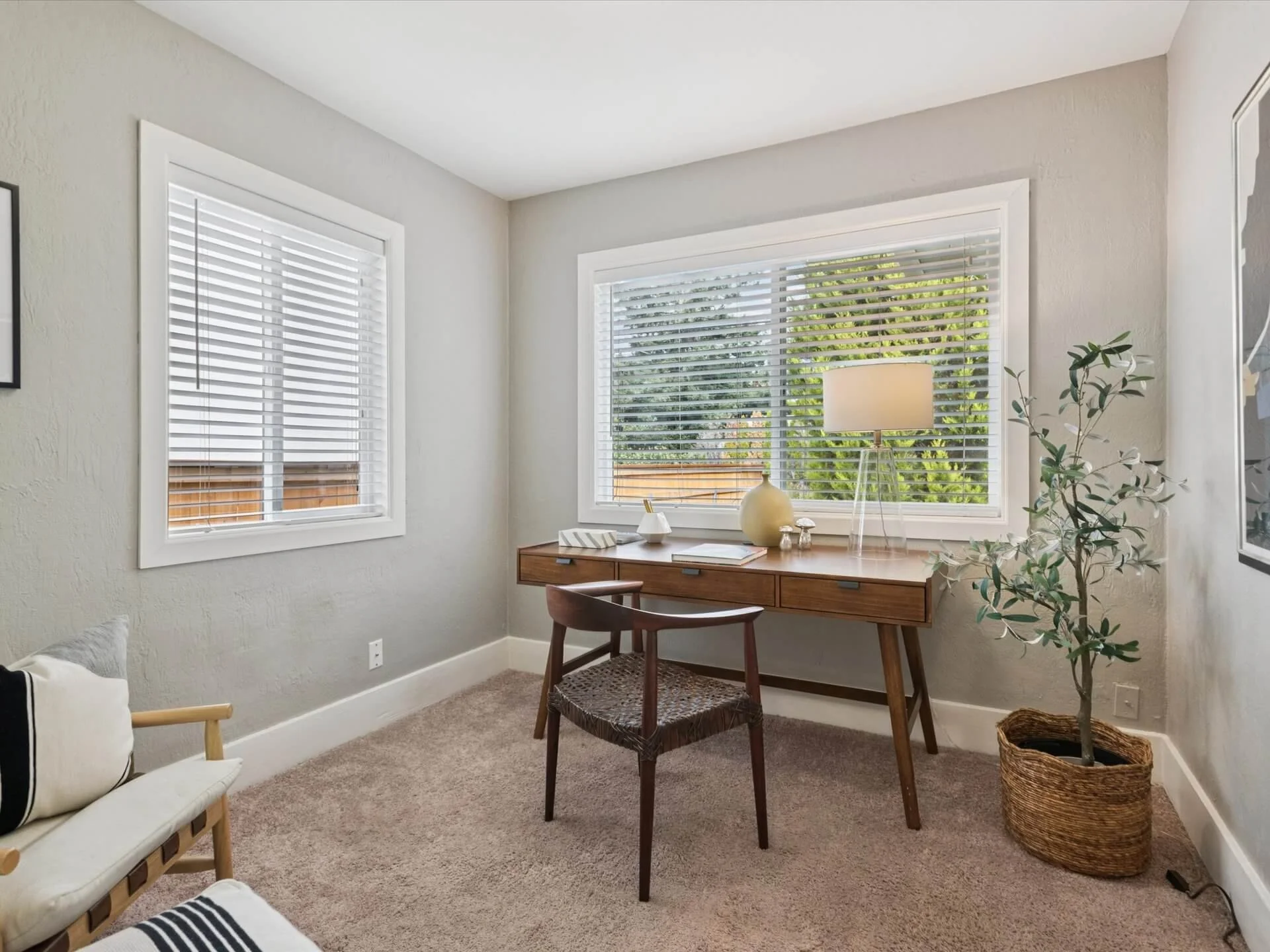20-SE Ogden St - Portland - 096.jpg