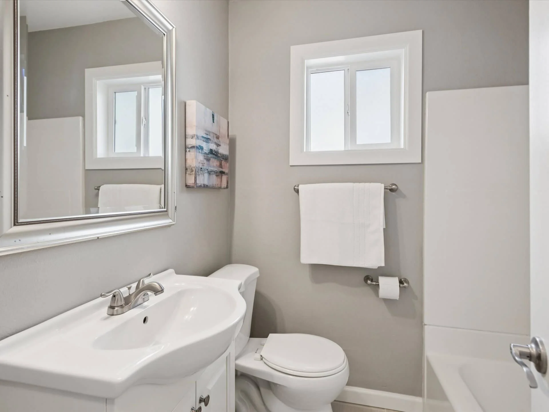 22-SE Ogden St - Portland - 106.jpg